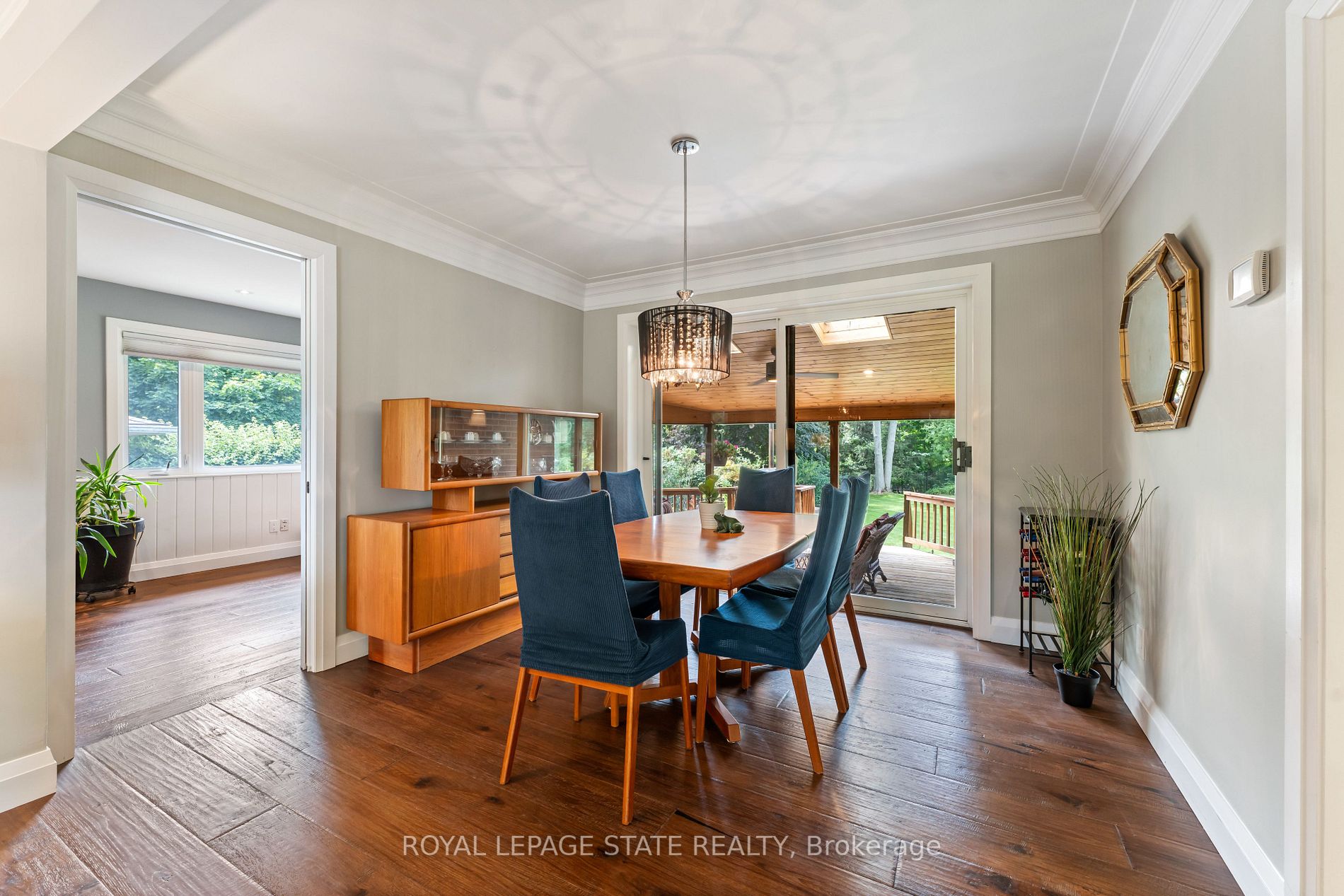 262 Brookview Crt