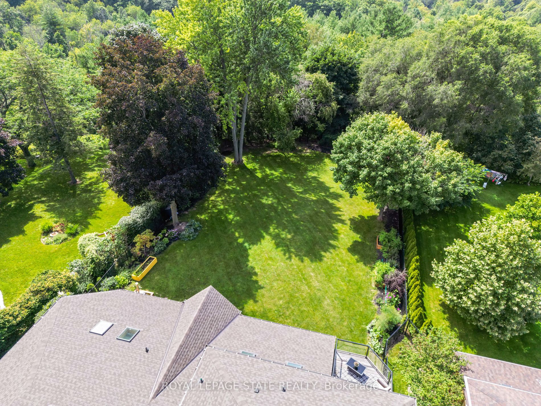 262 Brookview Crt