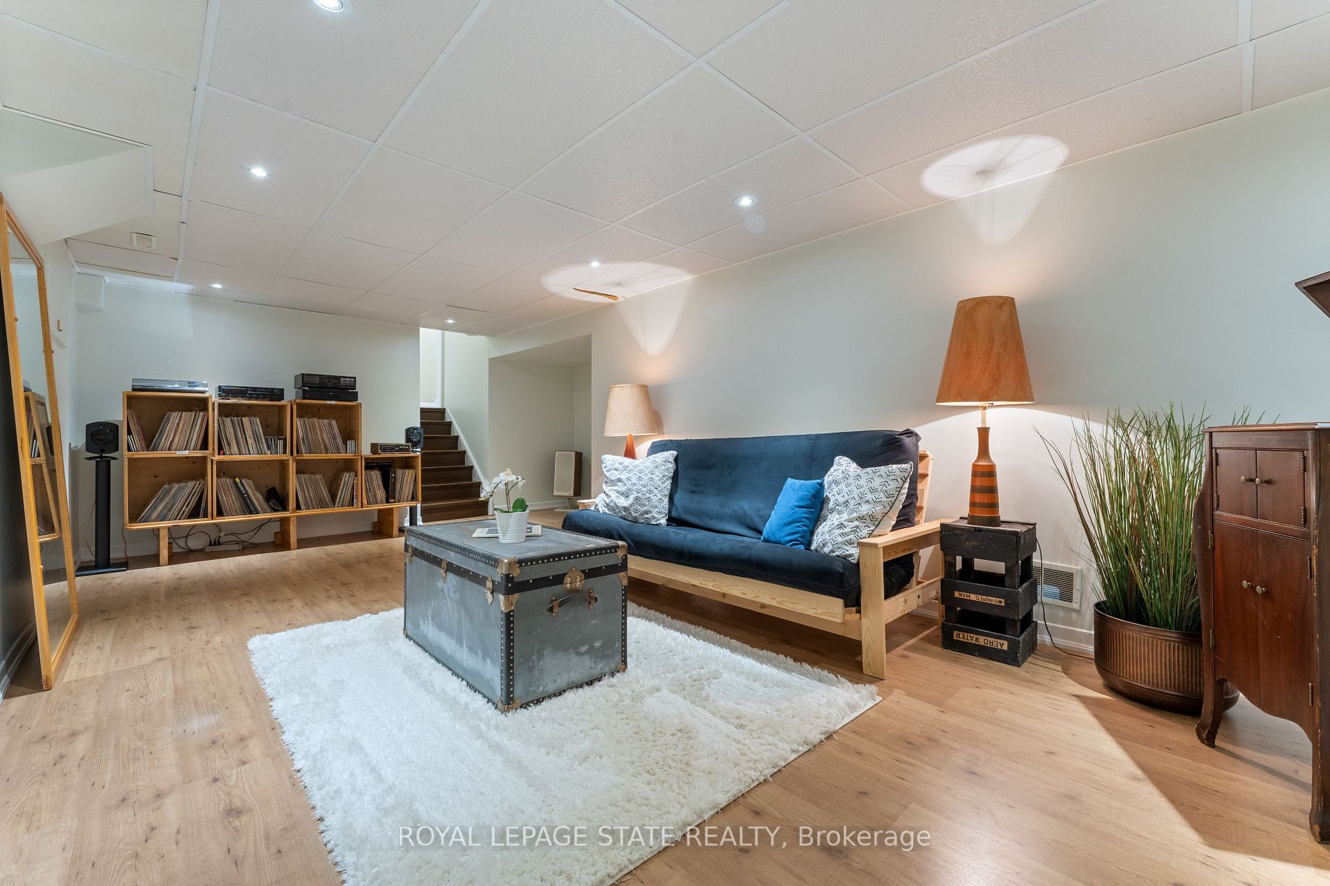 262 Brookview Crt