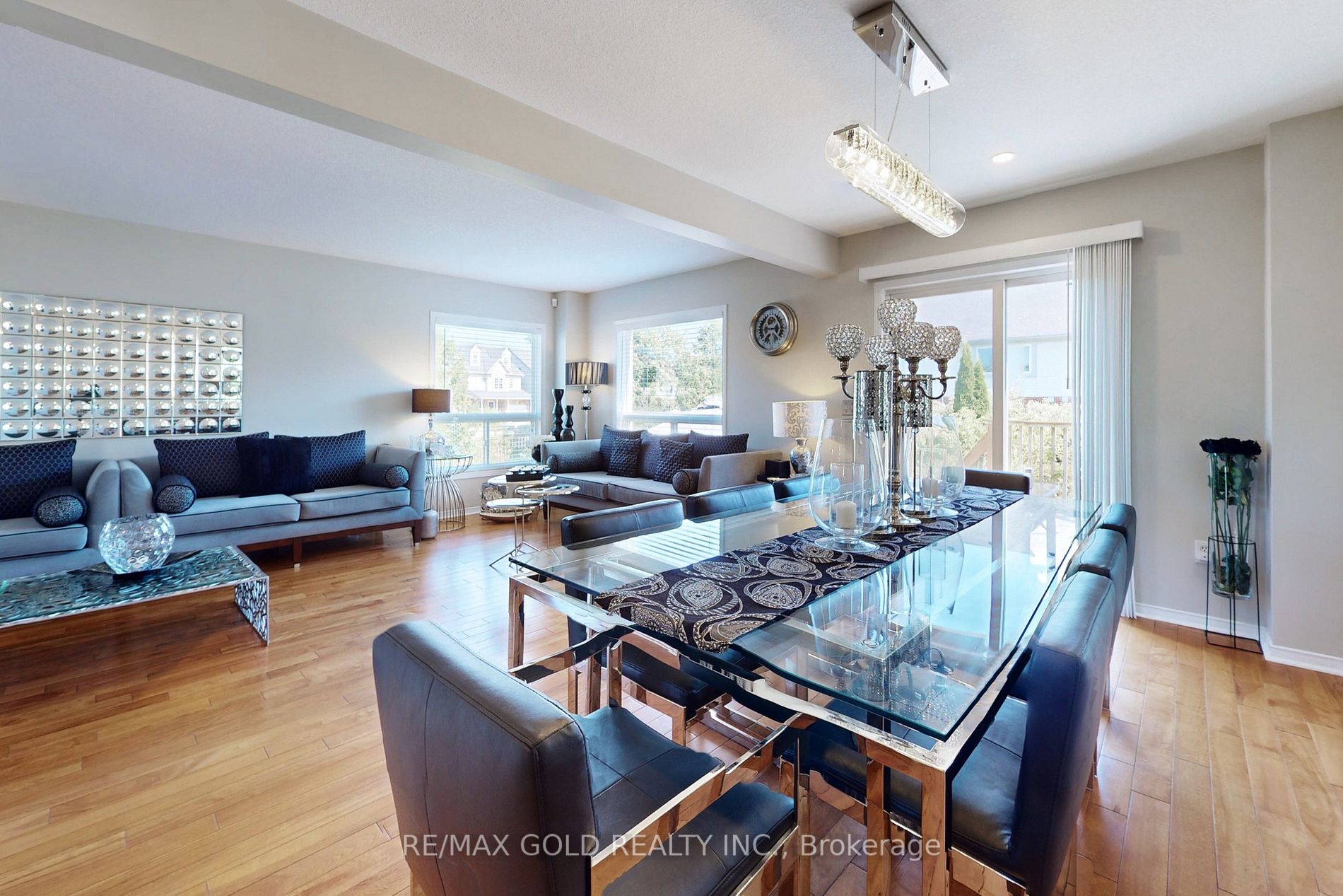 2 McCurdy Road