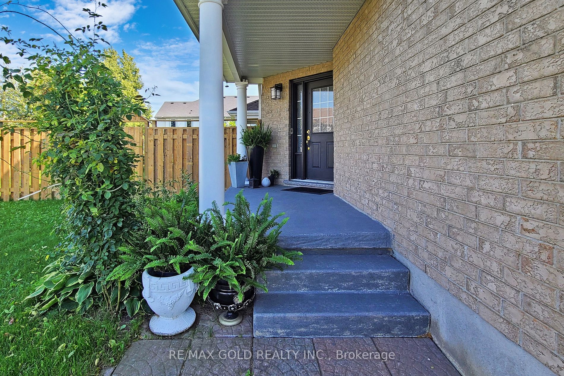 2 McCurdy Road