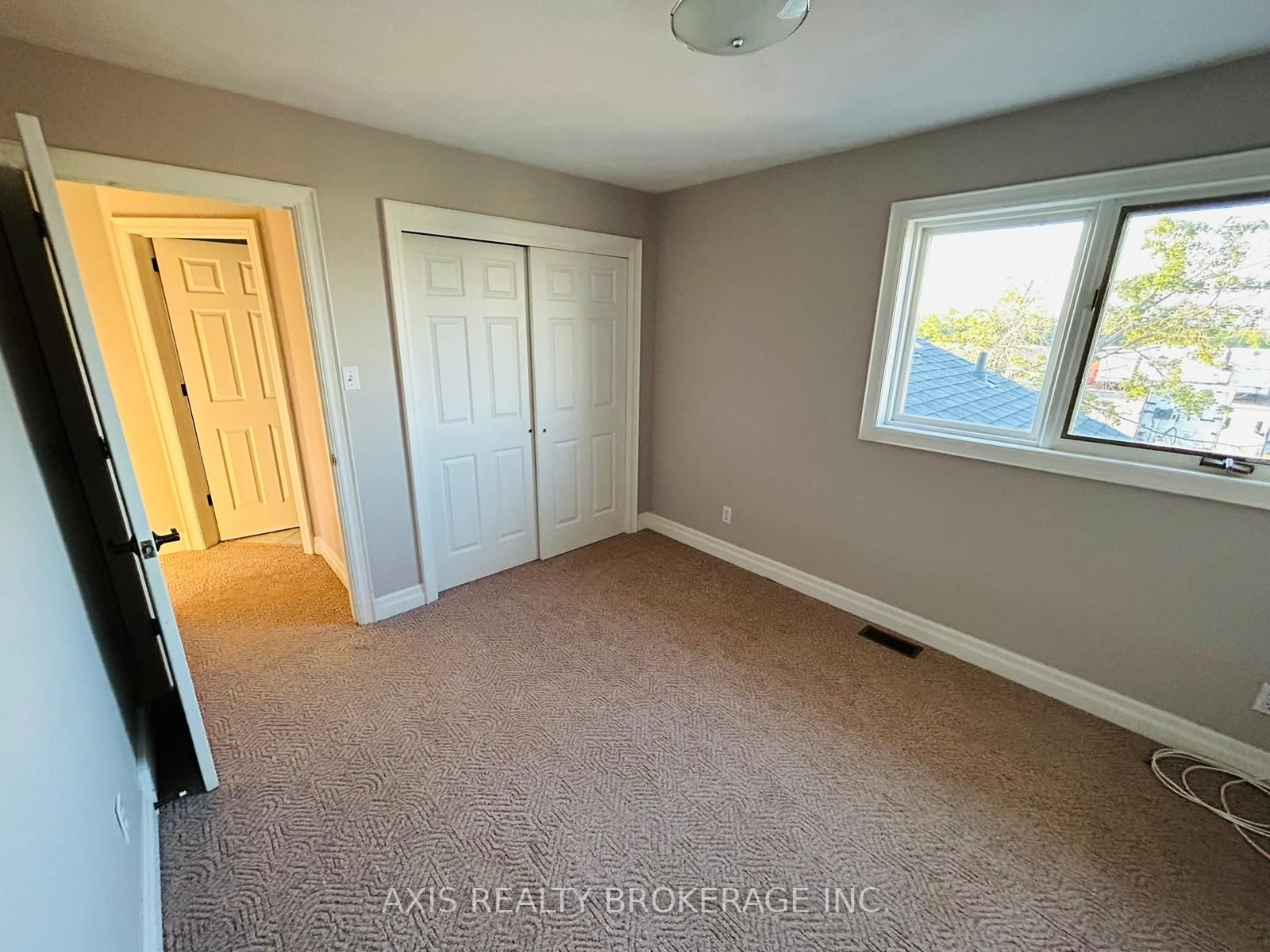 Listing X6801794 - Large Photo # 15