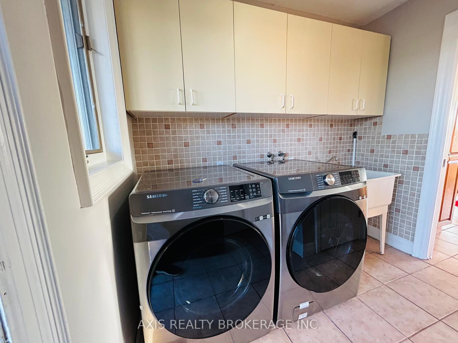 Listing X6801794 - Large Photo # 6