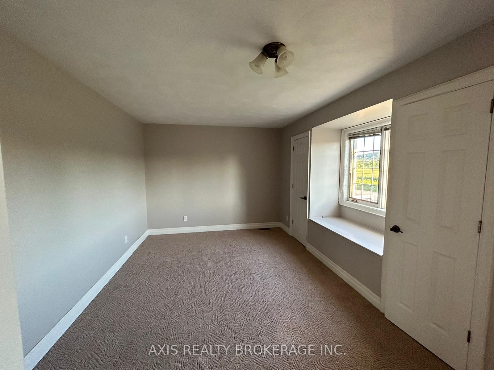 Listing X6801794 - Large Photo # 16