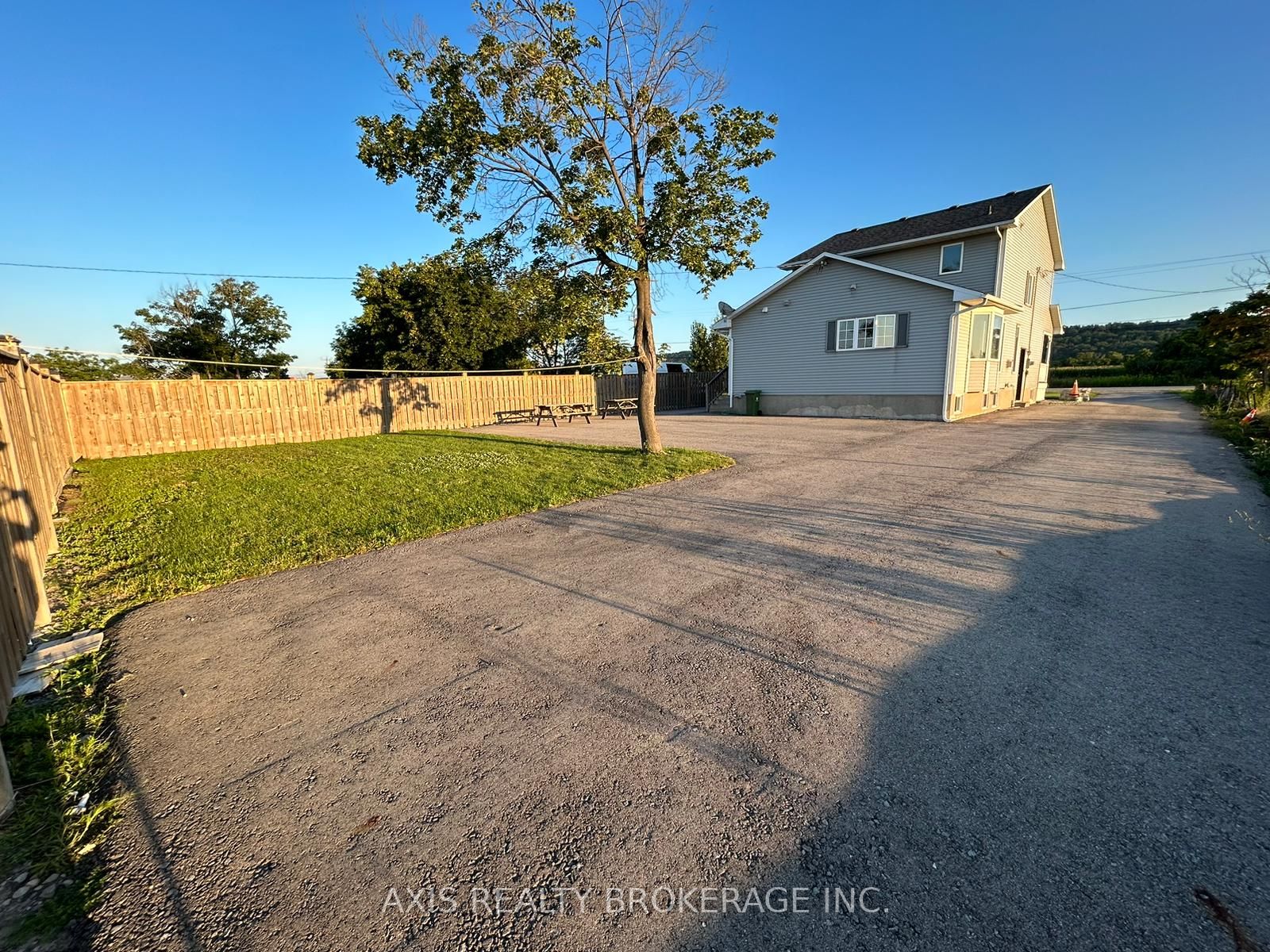 Listing X6801794 - Large Photo # 4
