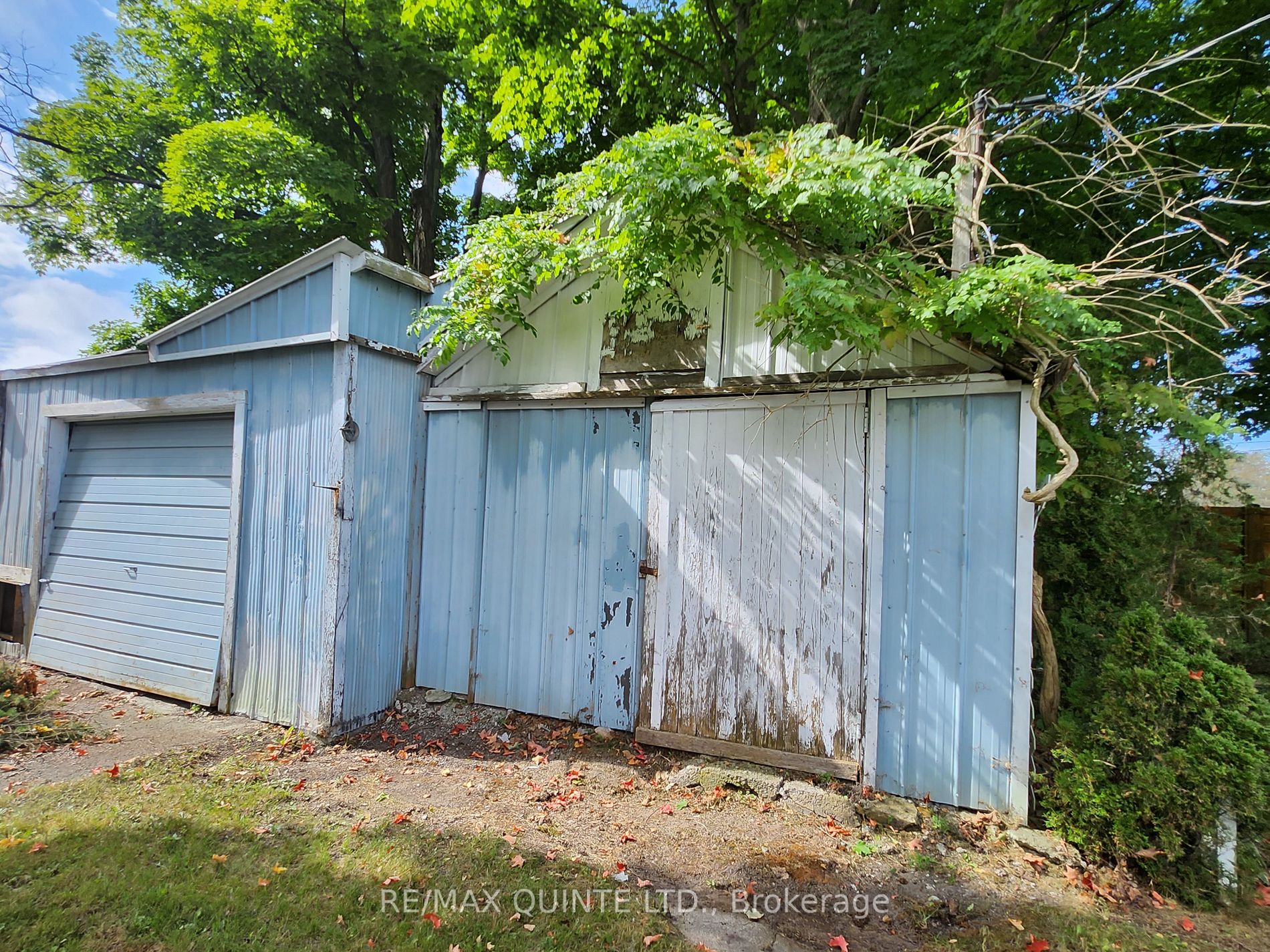 22 Main St
