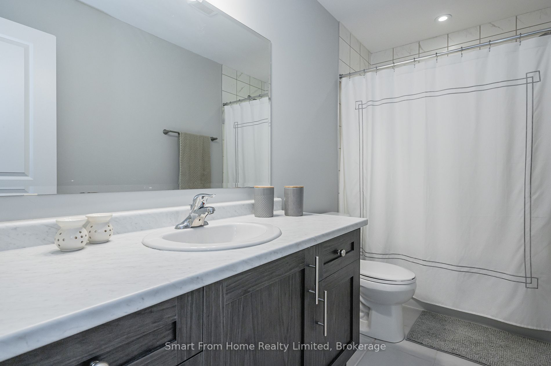 129 Hollybrook Trail, #14