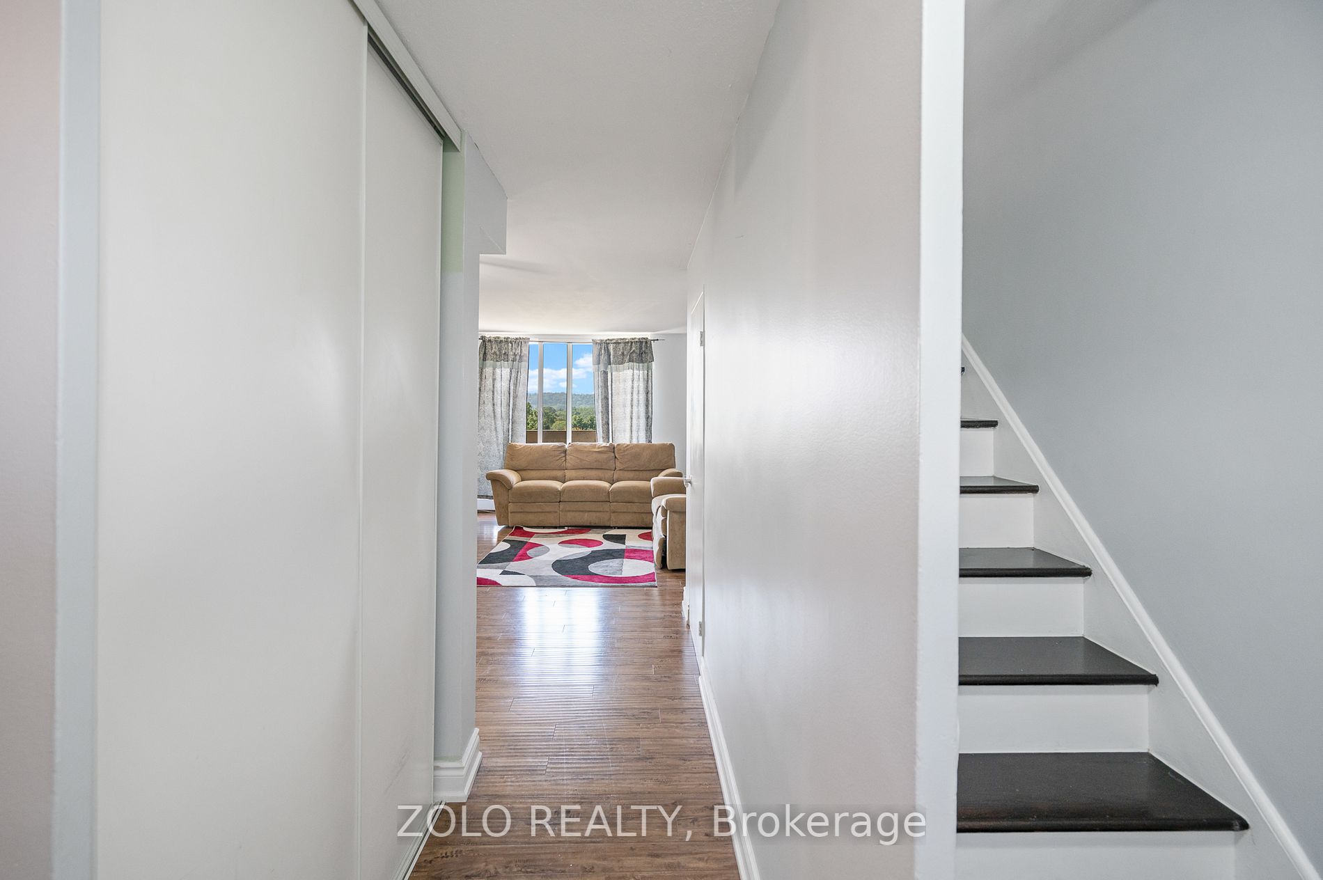 350 Quigley Rd, #537