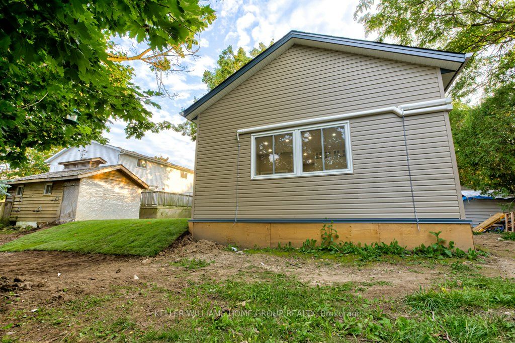 161 Fife Road