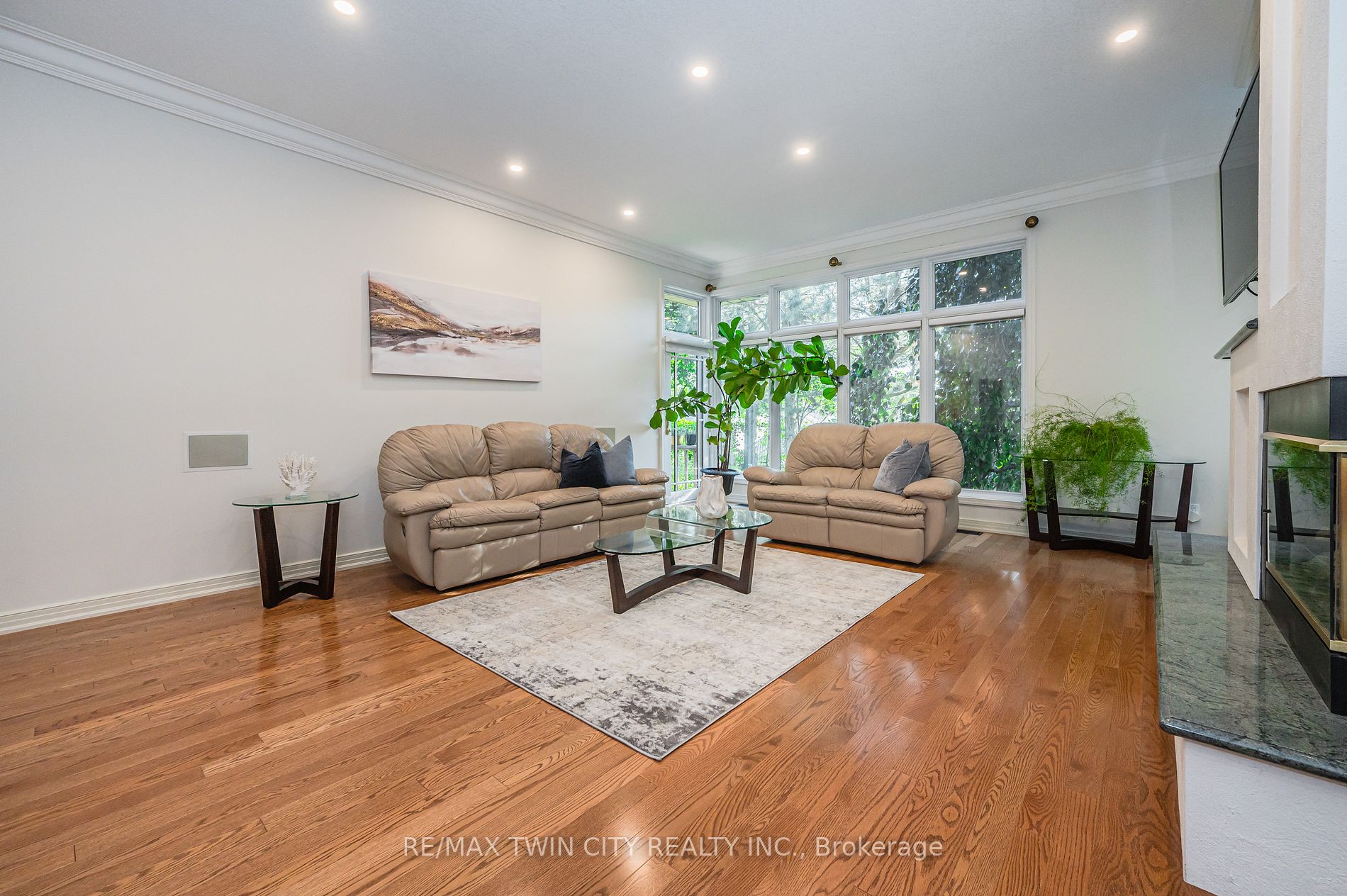 39 Mcdougall Road