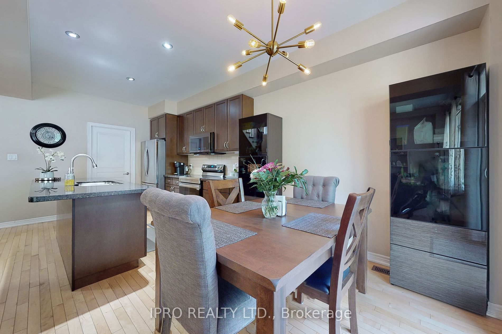 80 Oakhaven Place, #80