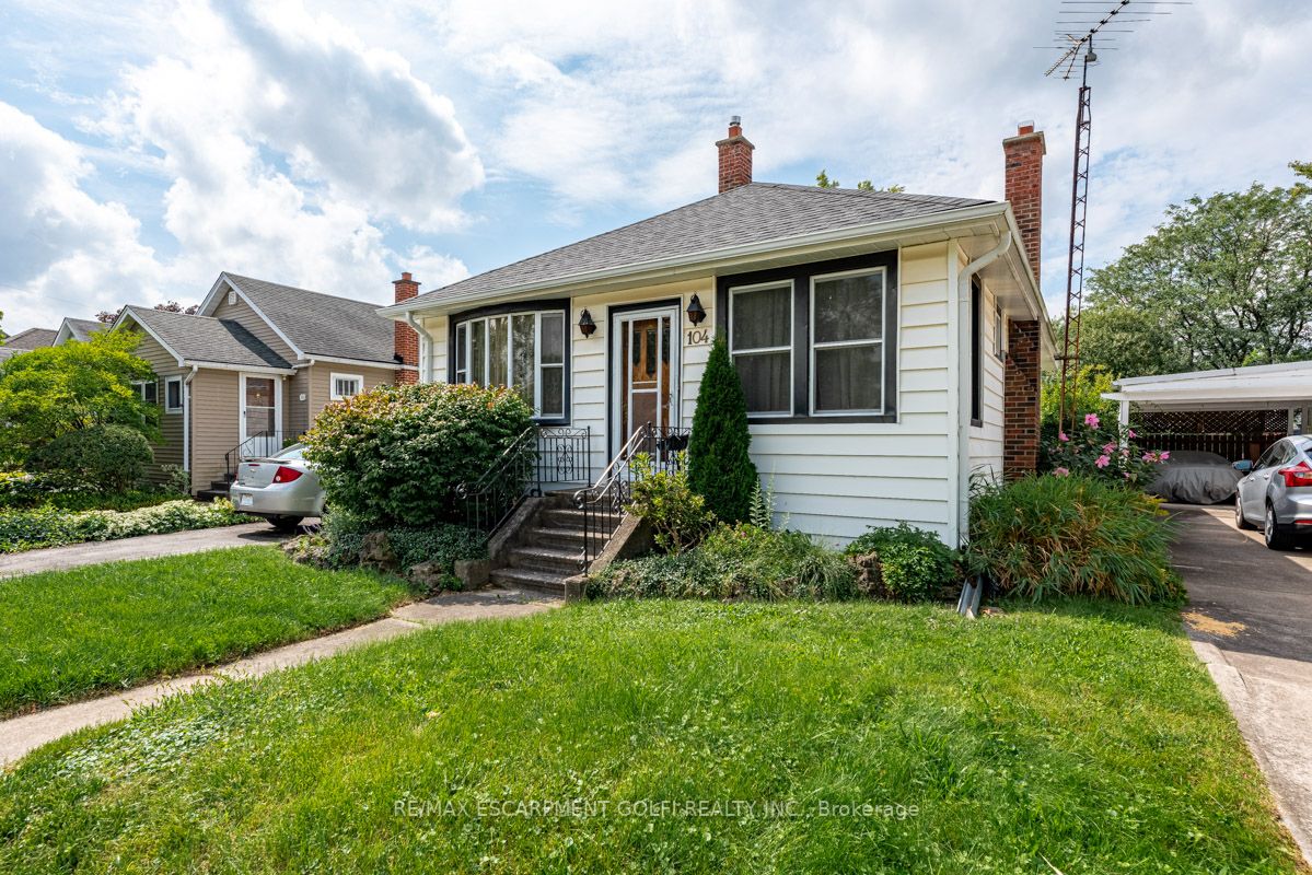 104 Highland Ave