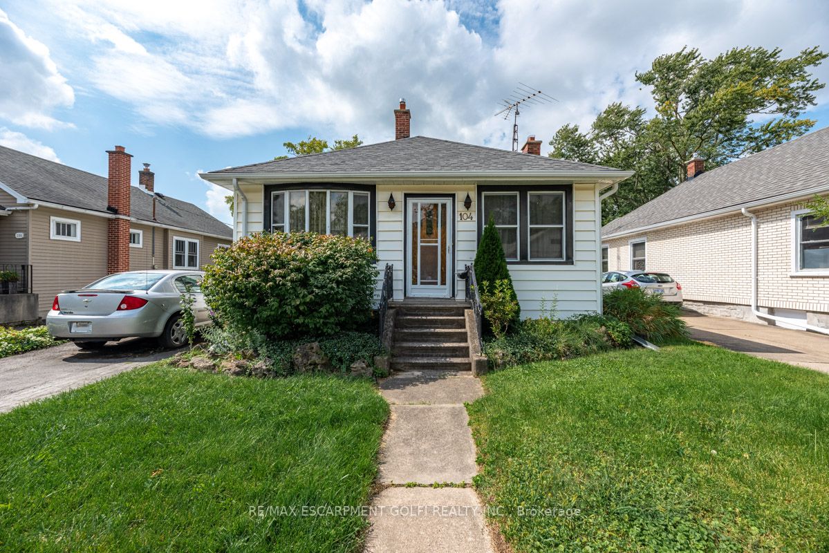 104 Highland Ave