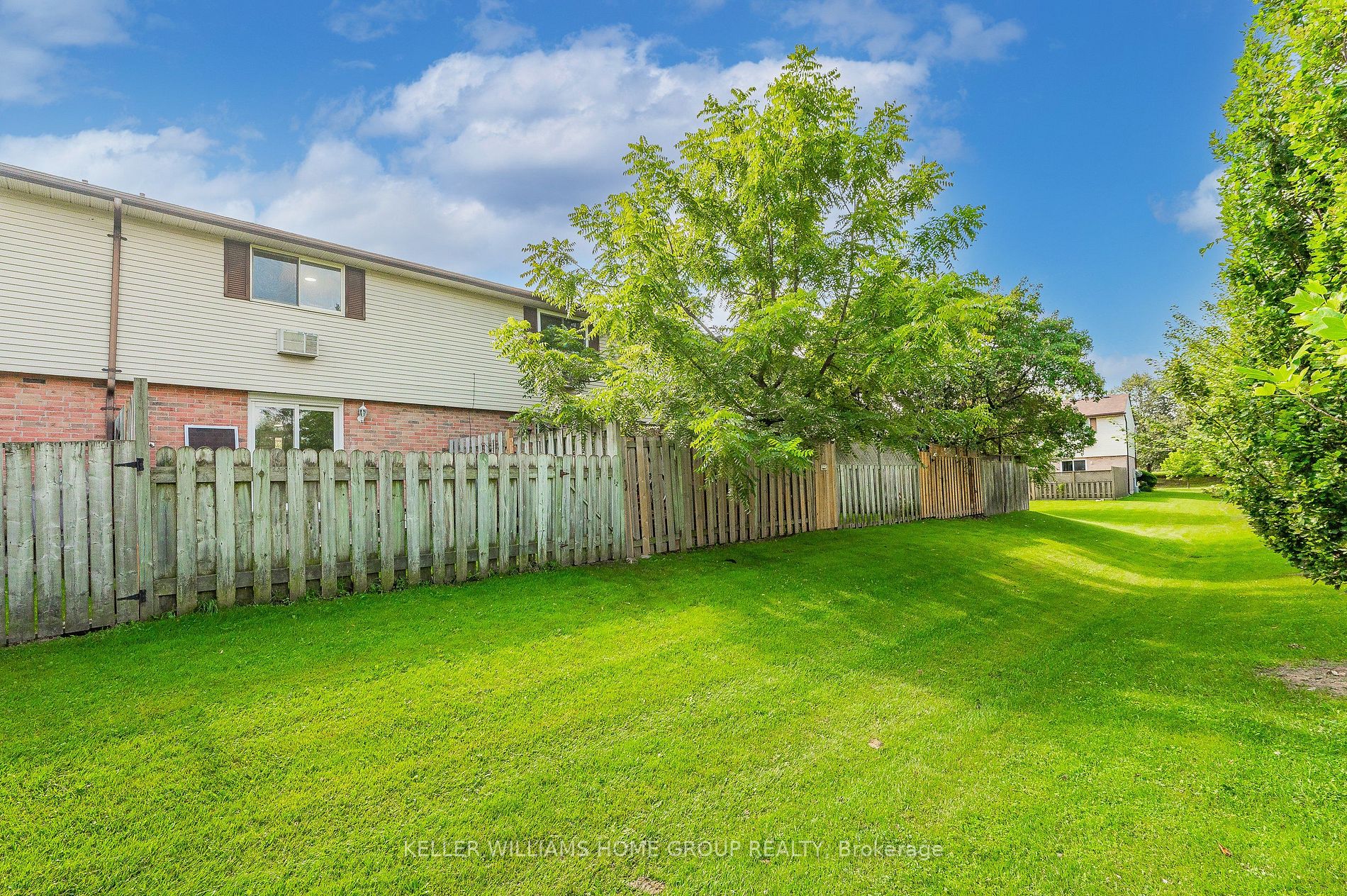 40 Silvercreek Parkway N, #12
