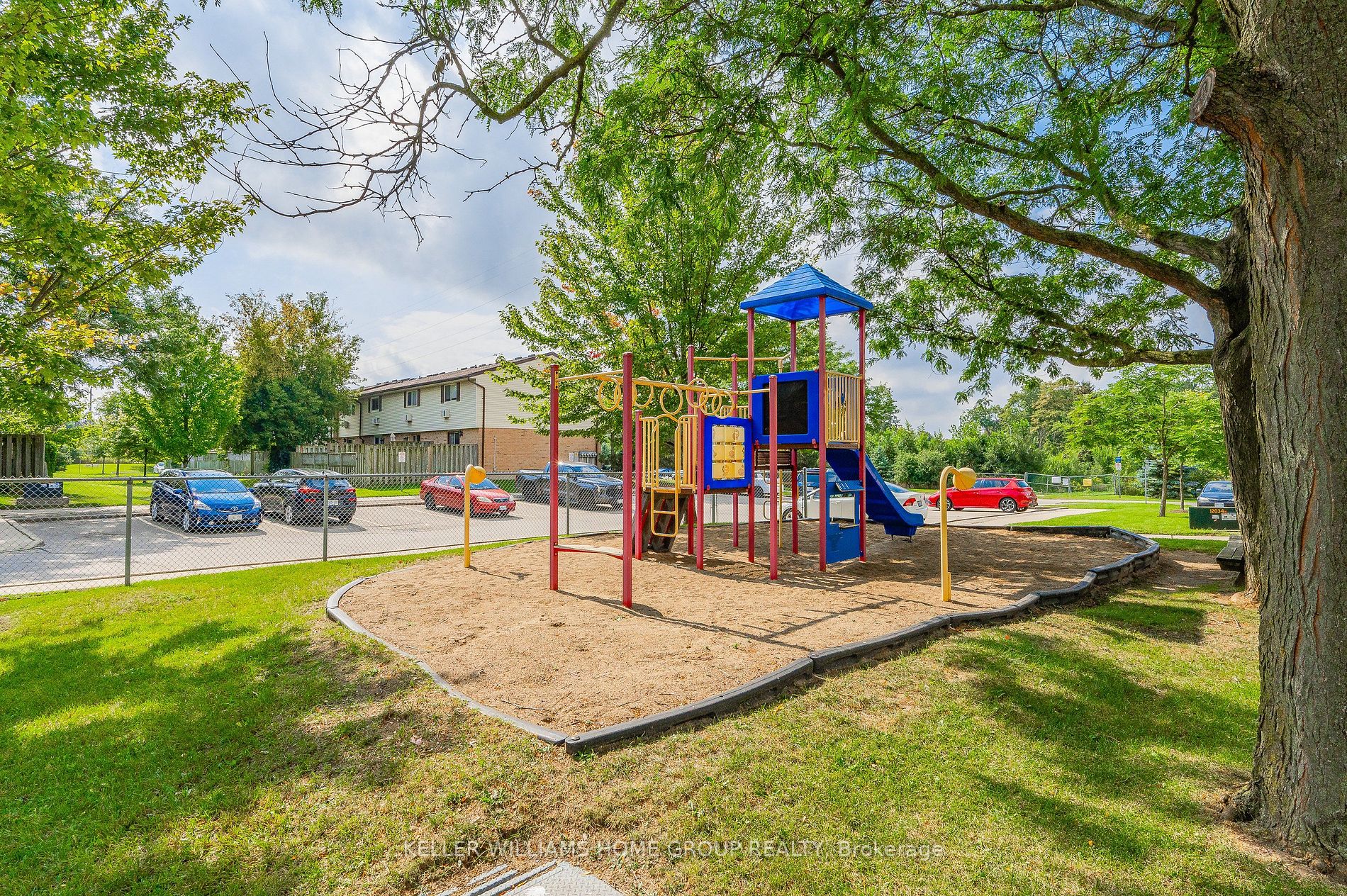 40 Silvercreek Parkway N, #12