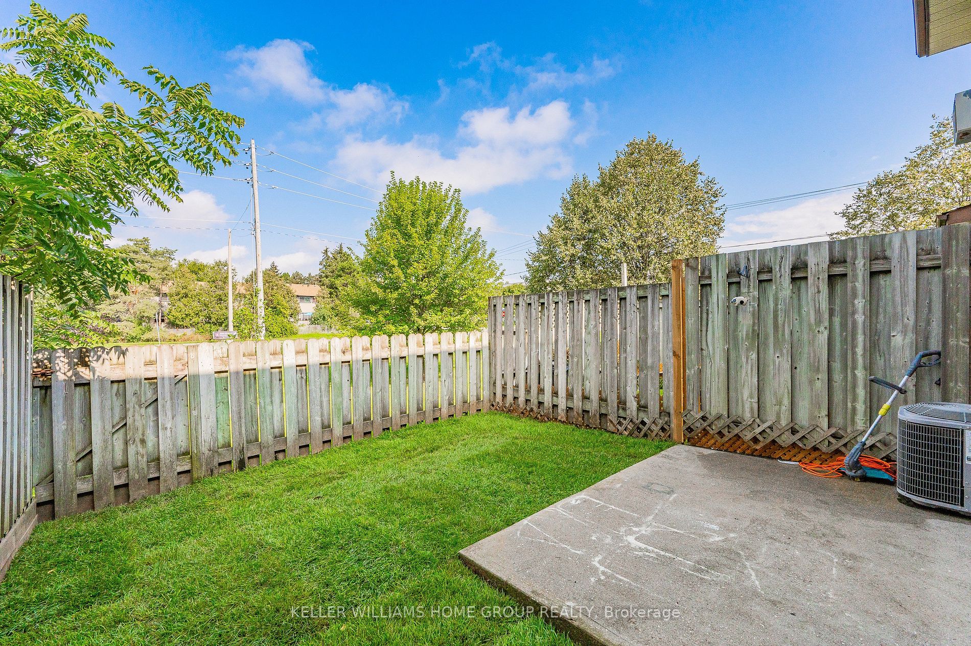 40 Silvercreek Parkway N, #12