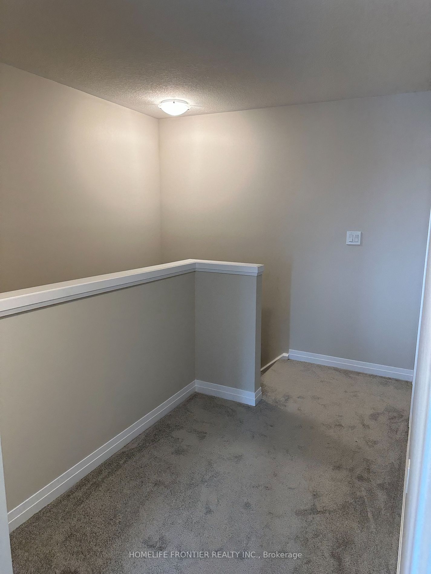 29 Valencia Avenue W, #29