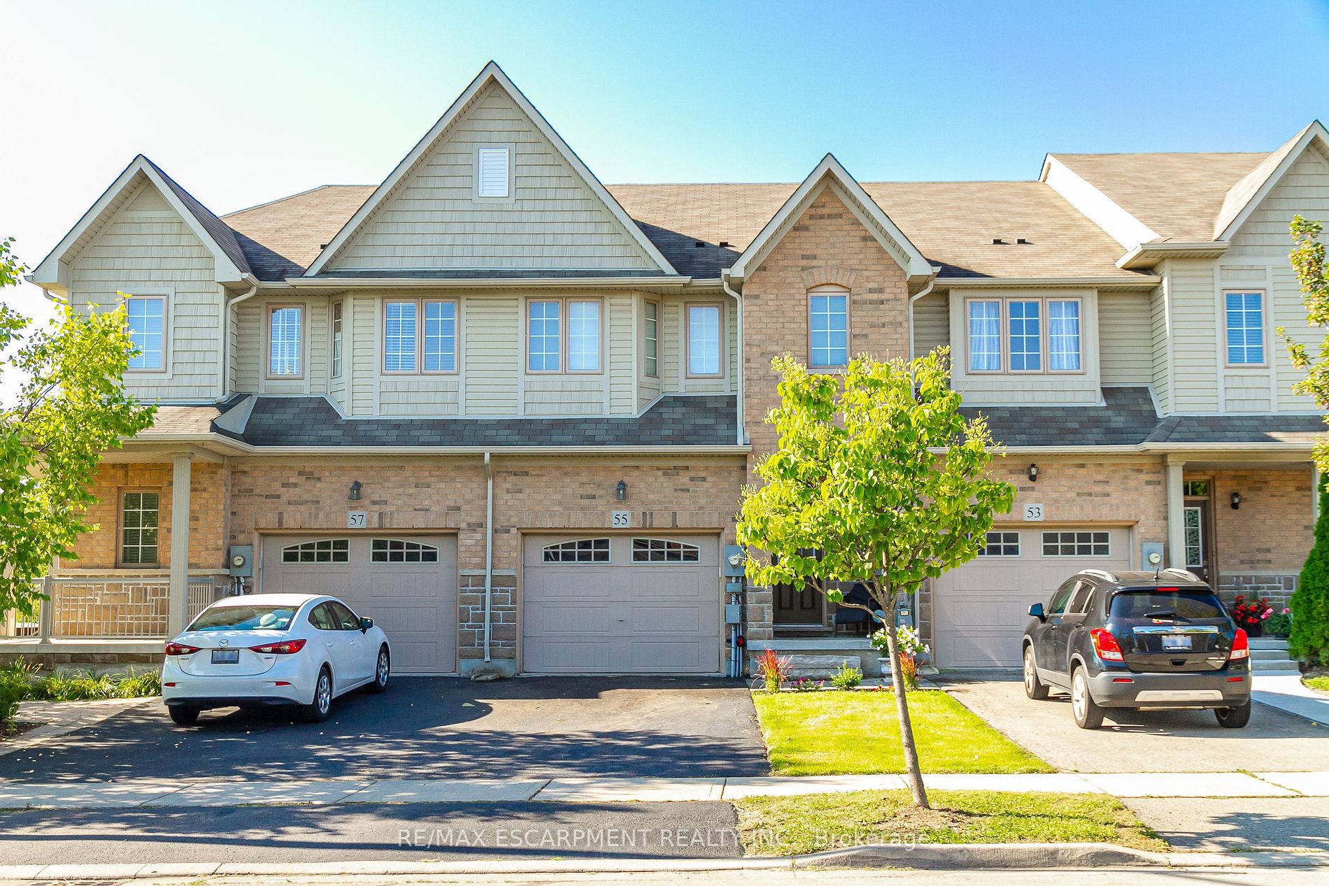 55 Bankfield Cres