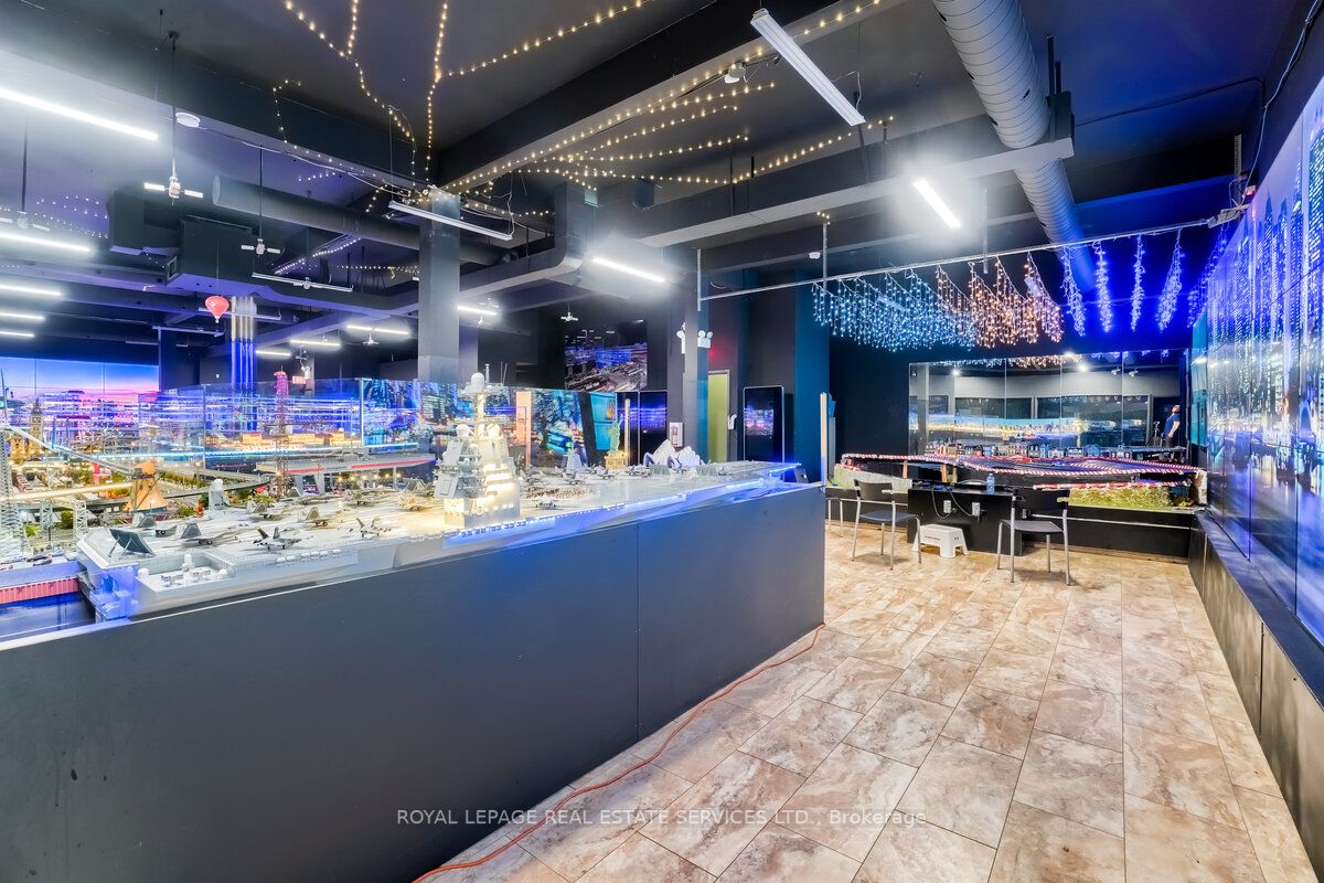 5020 Centre St, #2nd Flr