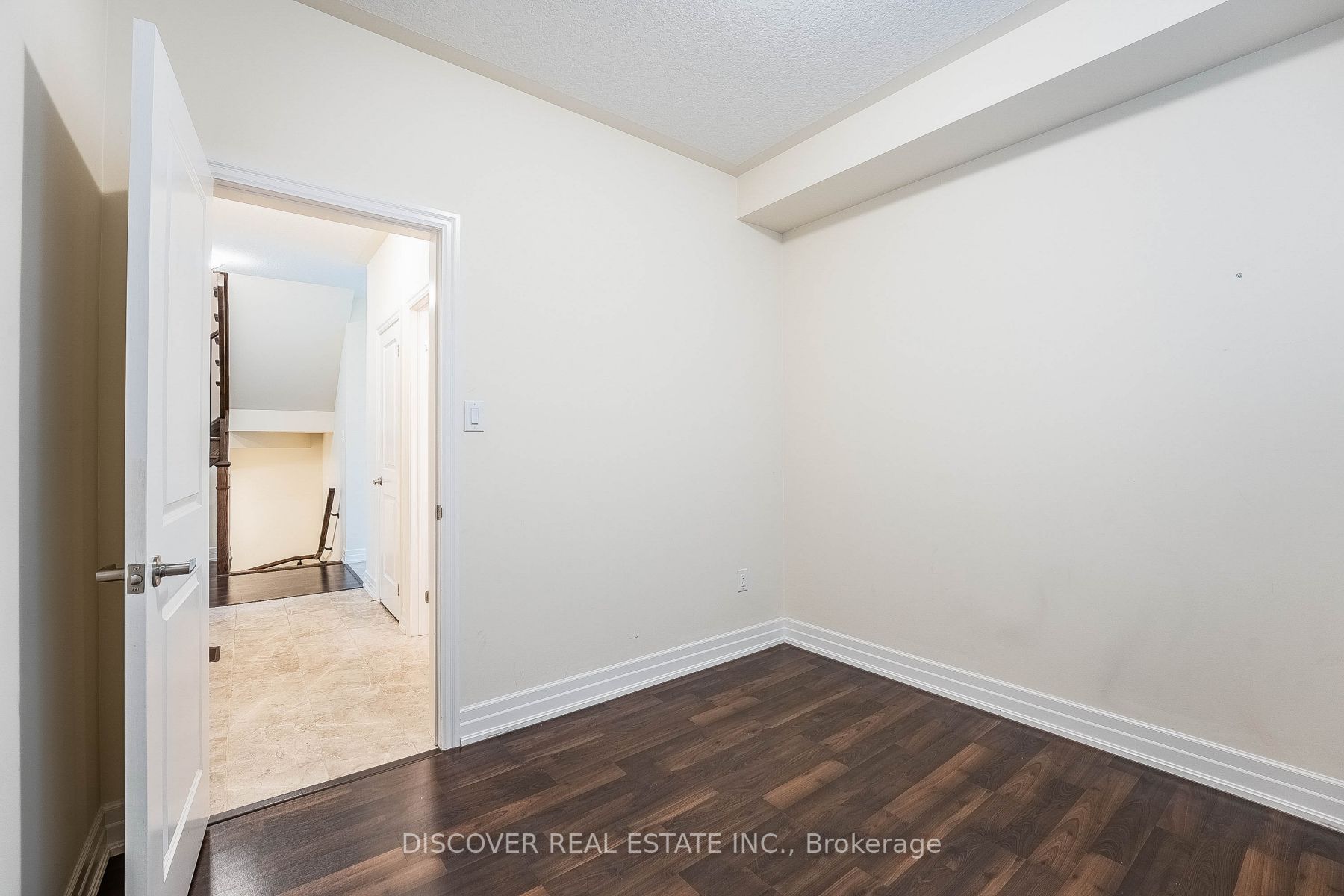 9486 Tallgrass Ave