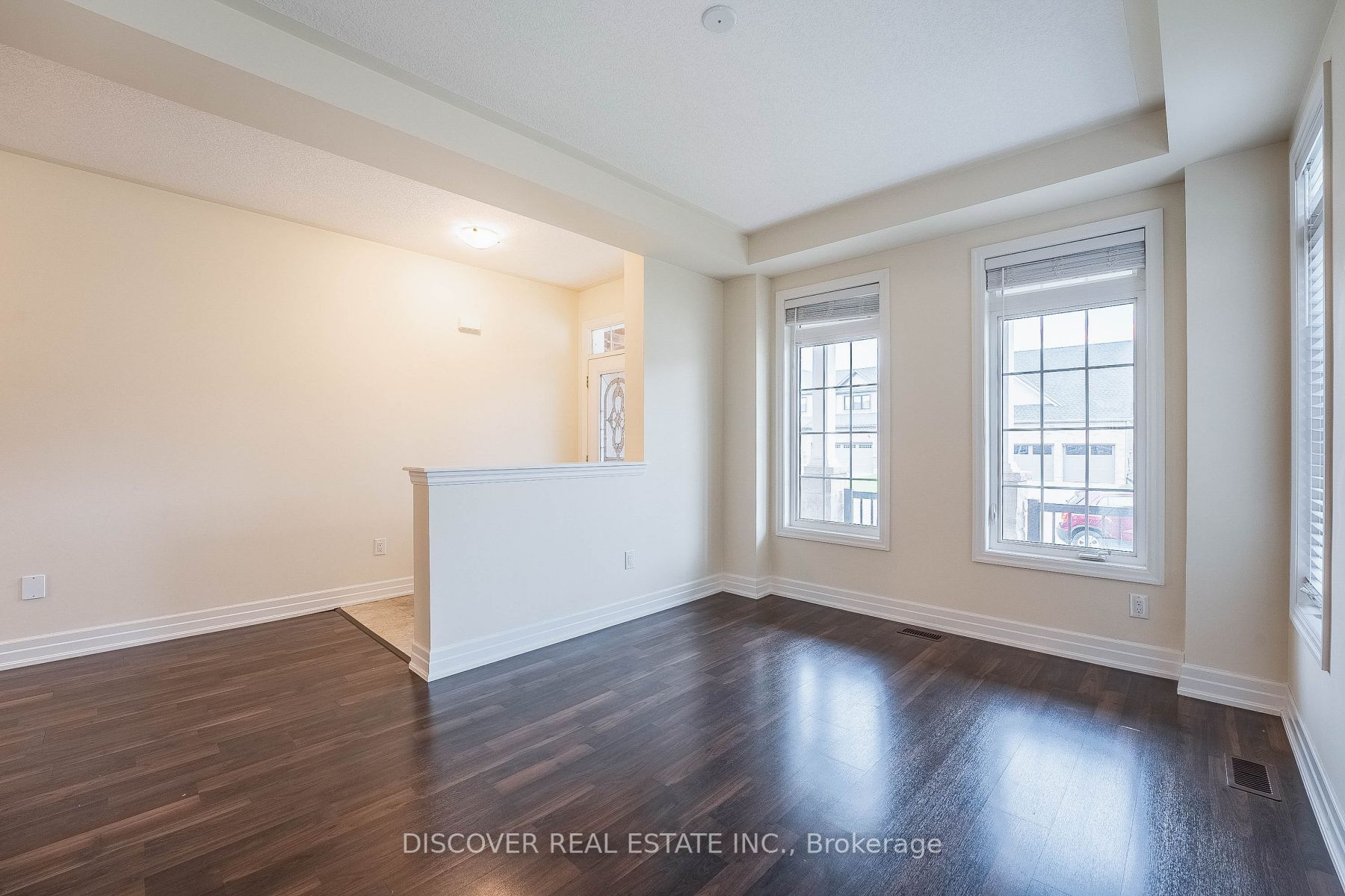 9486 Tallgrass Ave