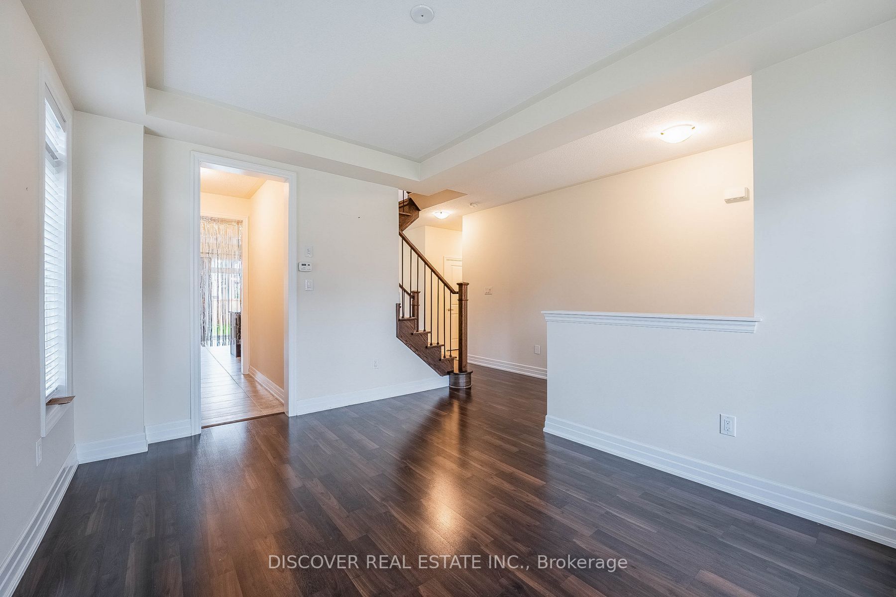 9486 Tallgrass Ave