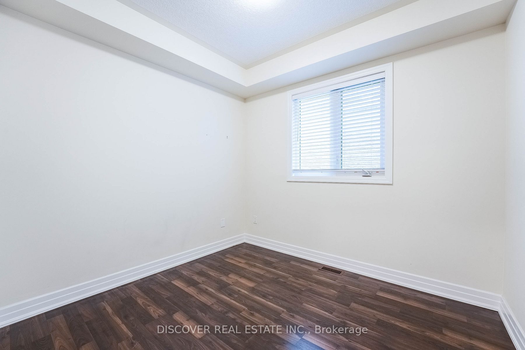 9486 Tallgrass Ave