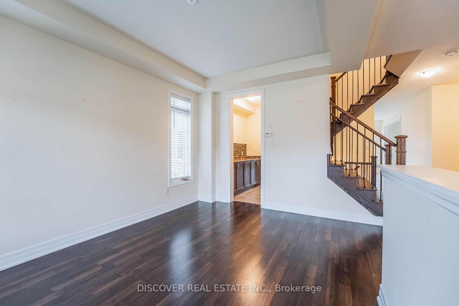 9486 Tallgrass Ave