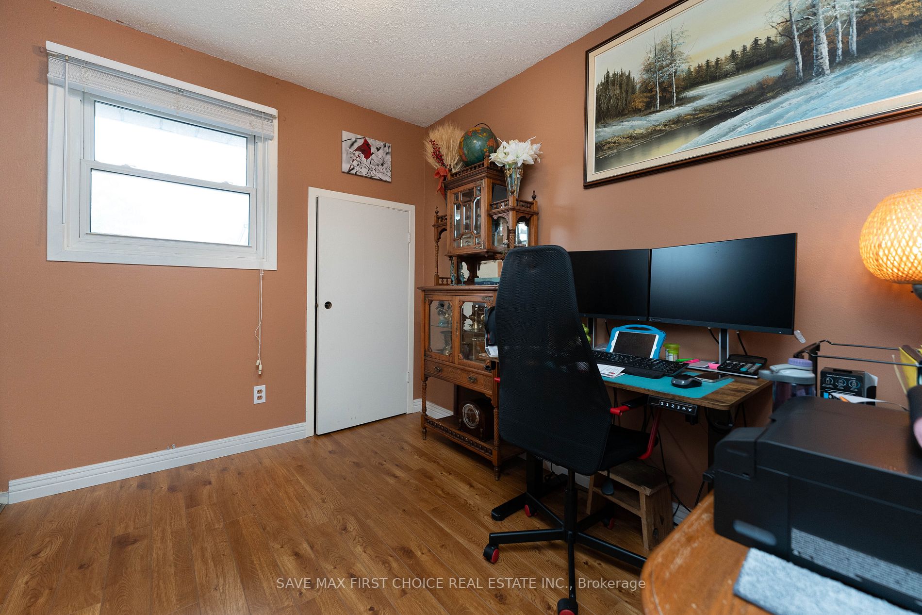 122 Lakeshore Rd, #8