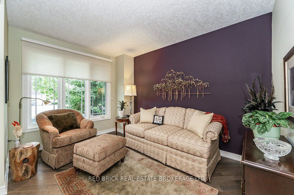 45 Ptarmigan Dr