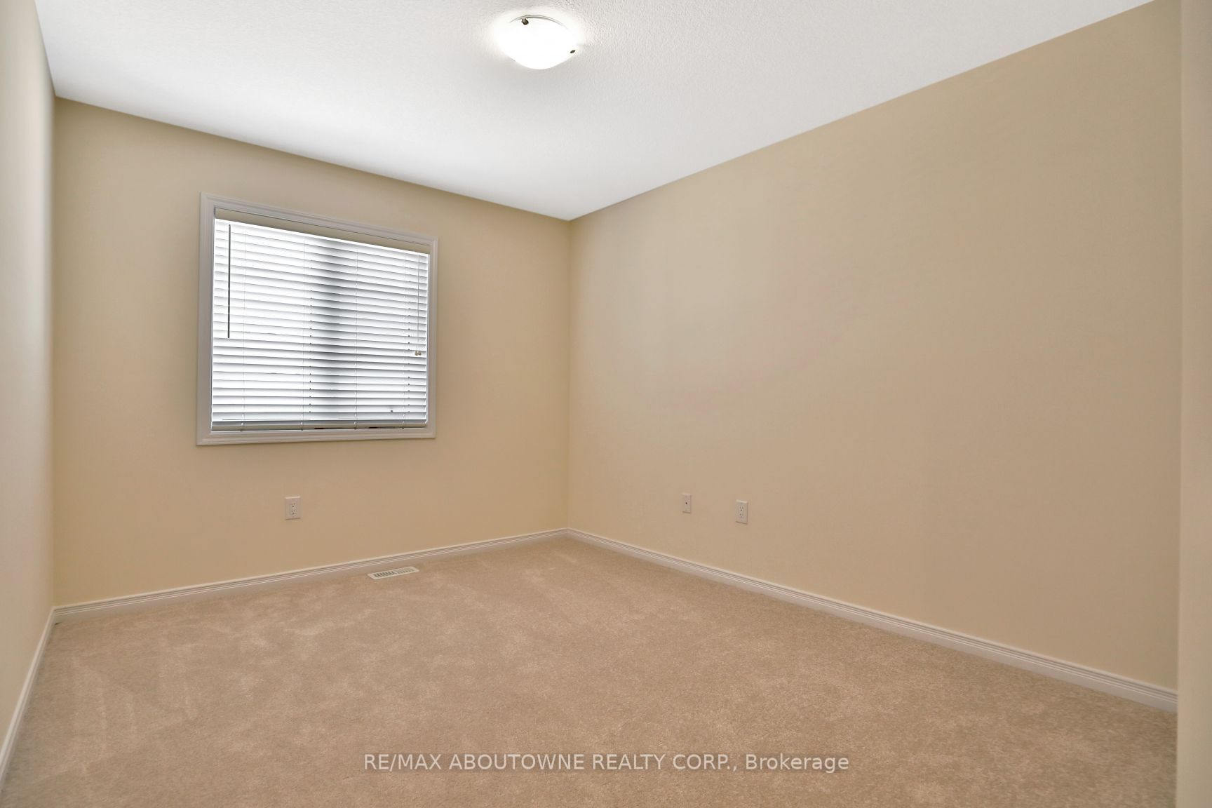 7 Pagebrook Cres