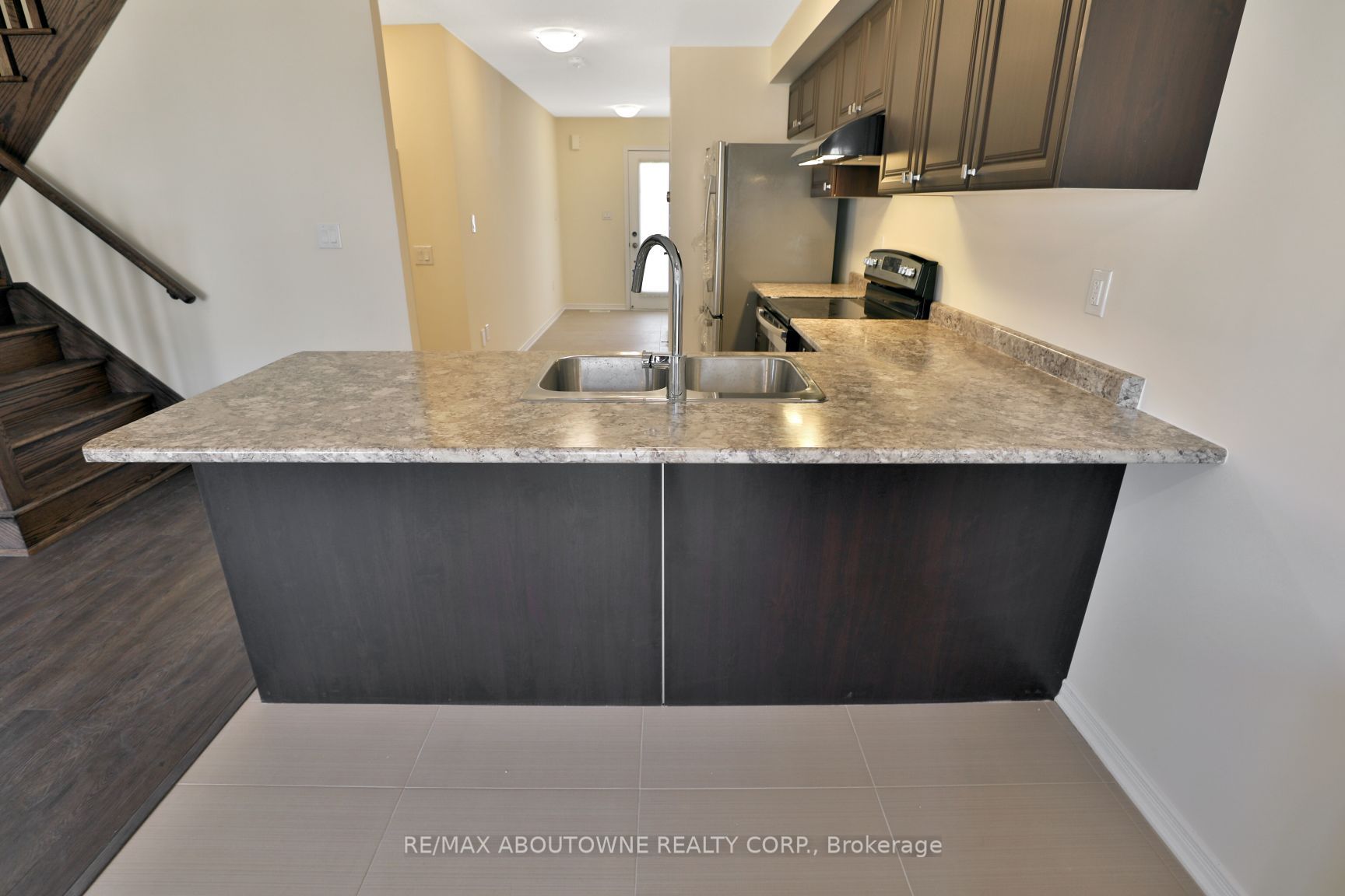 7 Pagebrook Cres