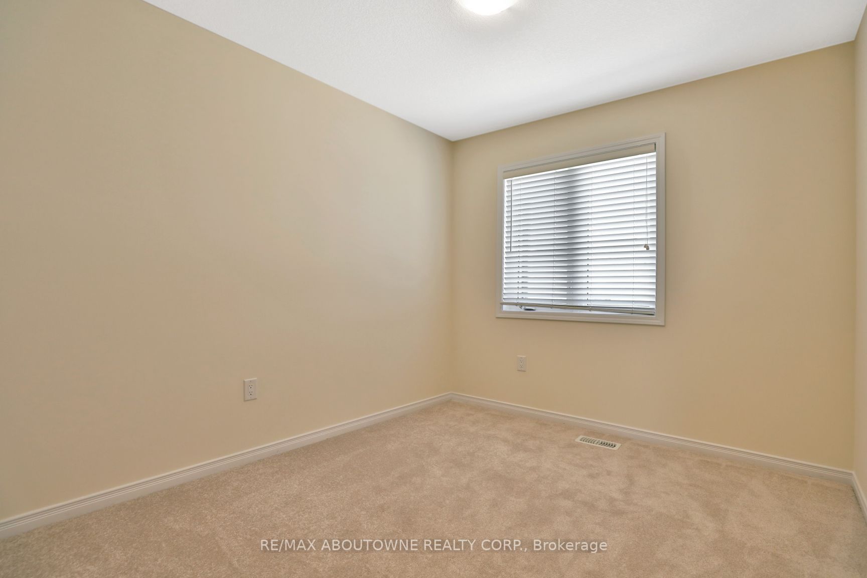 7 Pagebrook Cres