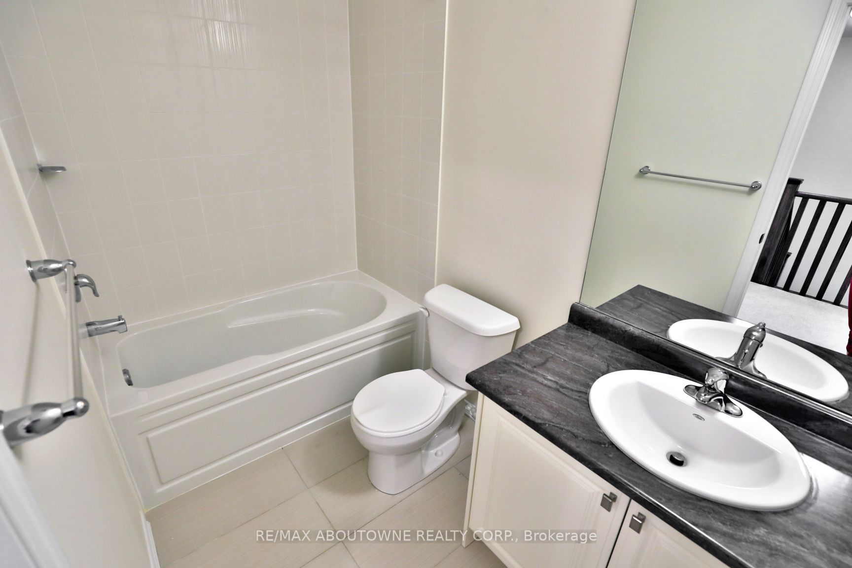 7 Pagebrook Cres
