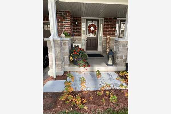 88 Decorso Dr, Guelph