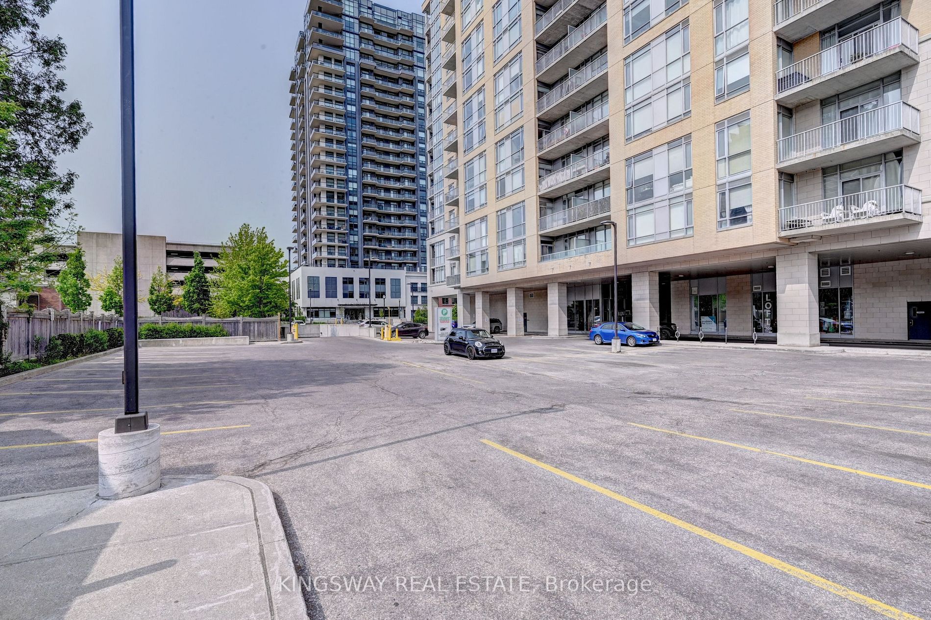 191 KING Street S, #512