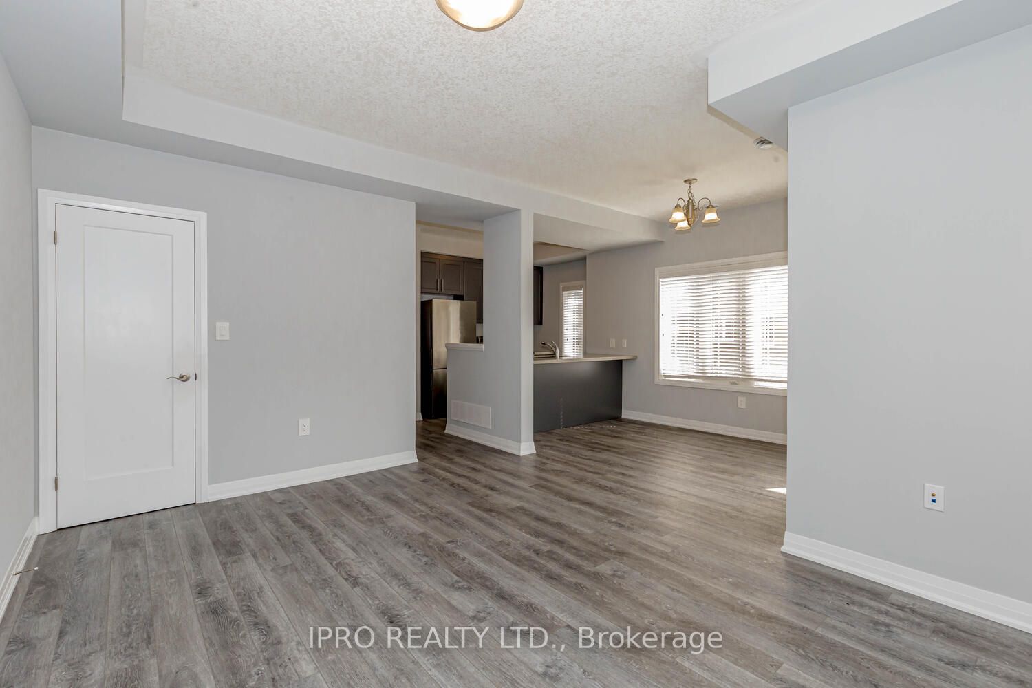 19 Laguna Village Crescent