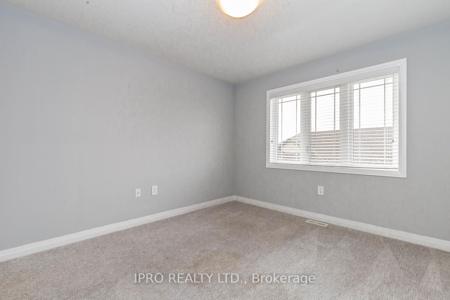 19 Laguna Village Crescent