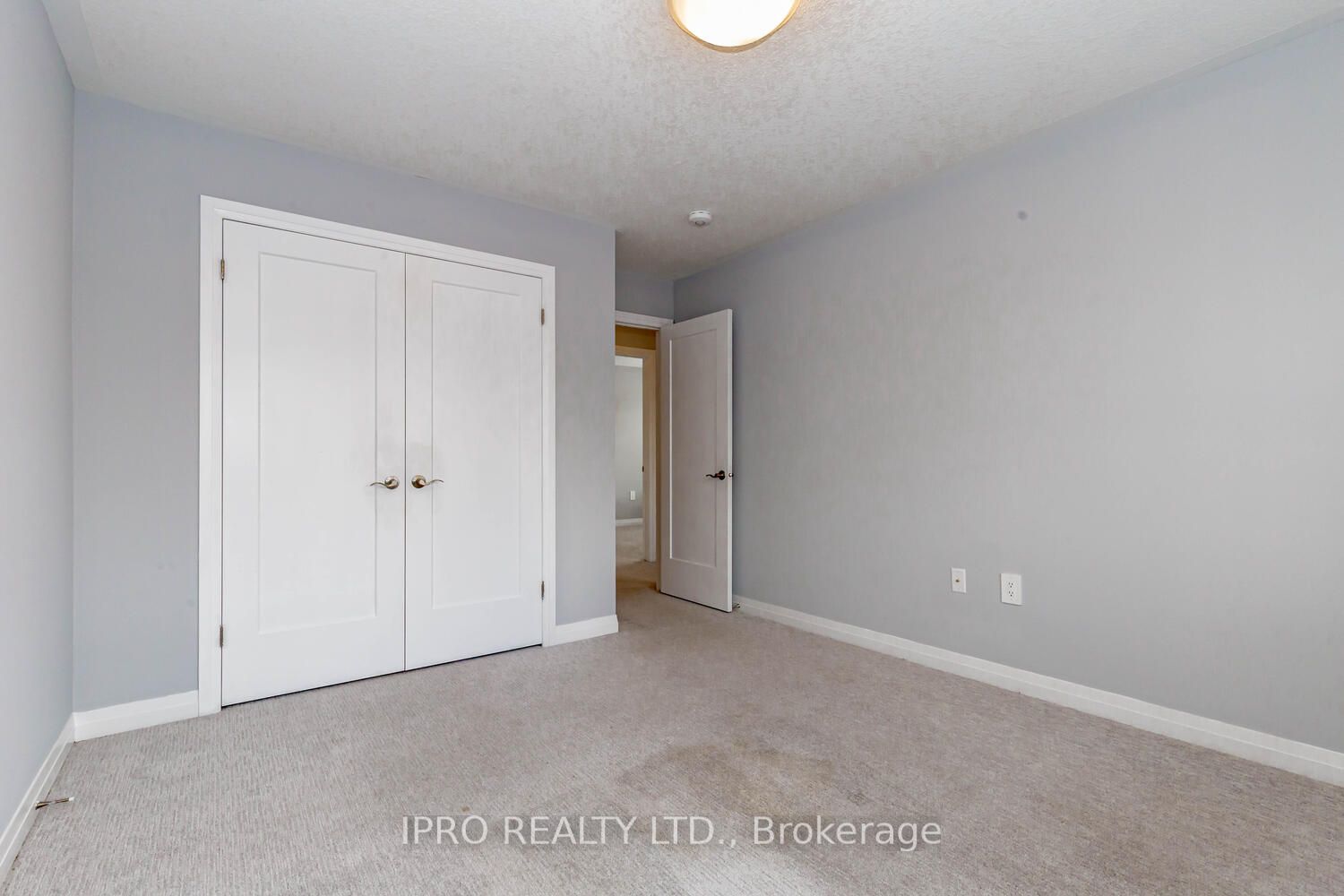 19 Laguna Village Crescent