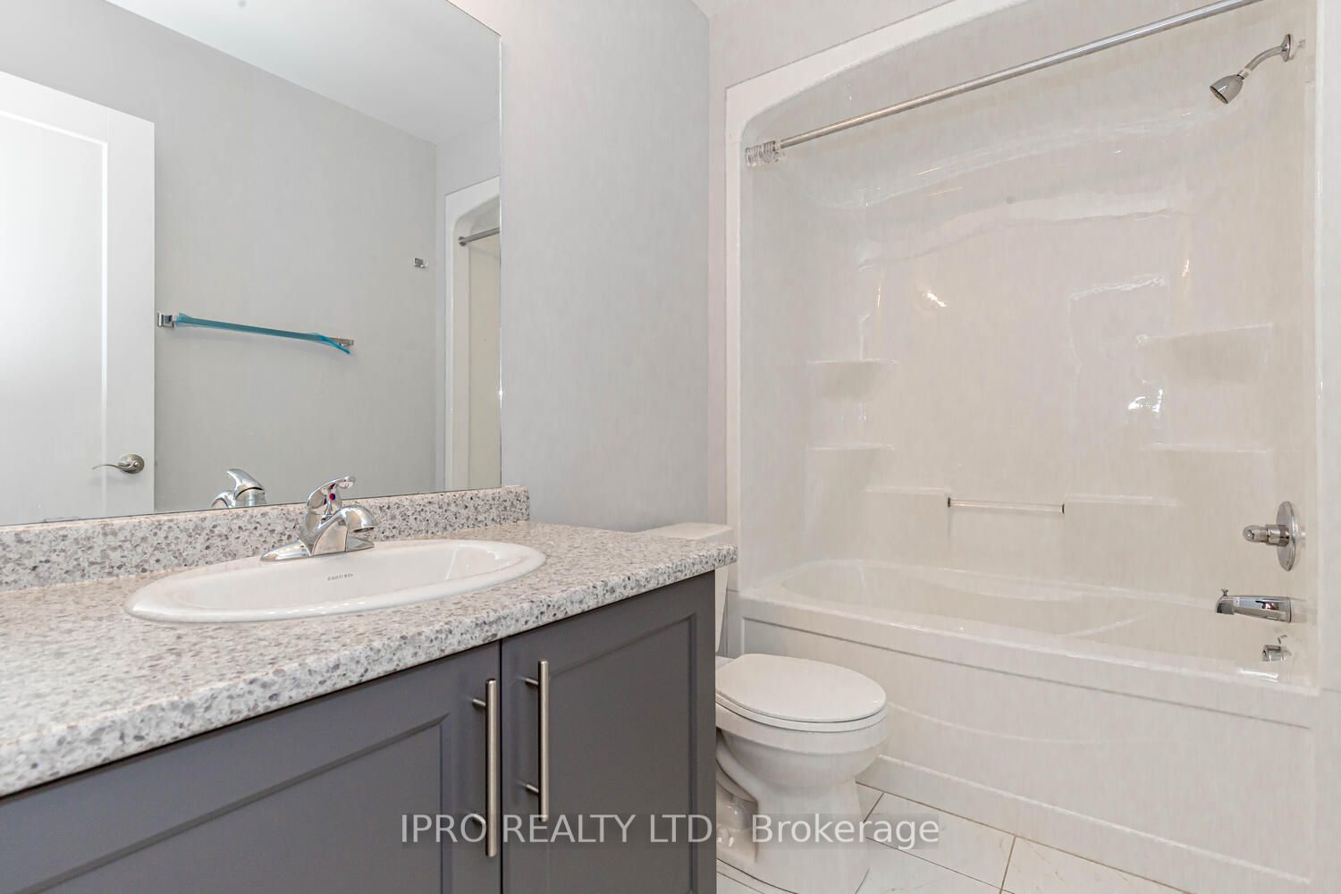19 Laguna Village Crescent