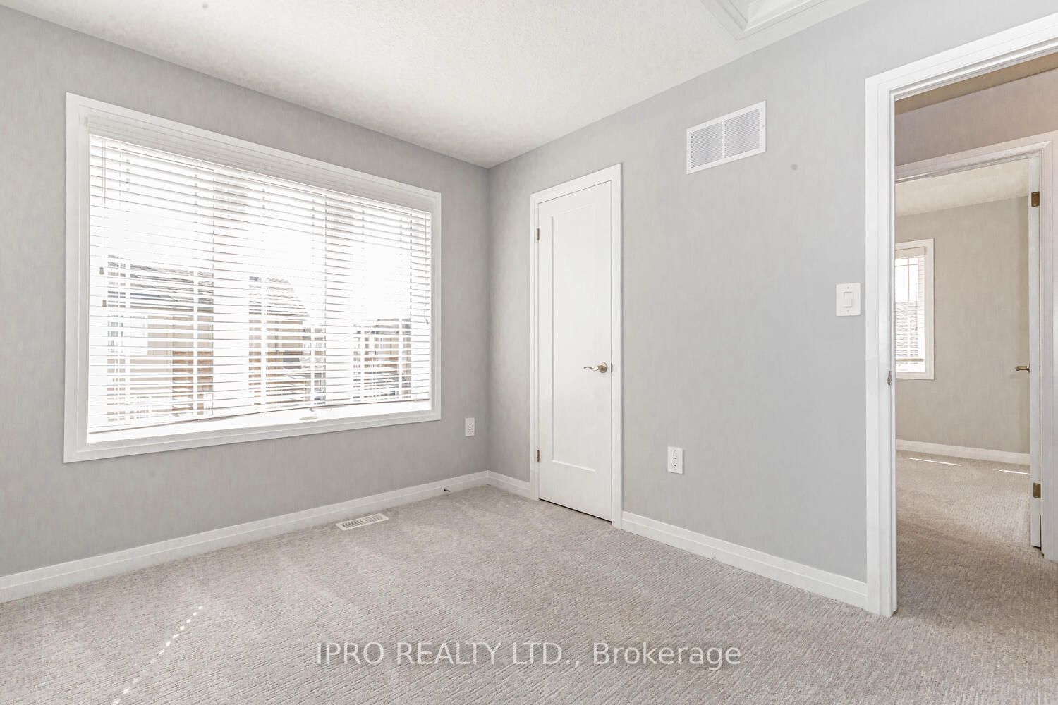 19 Laguna Village Crescent