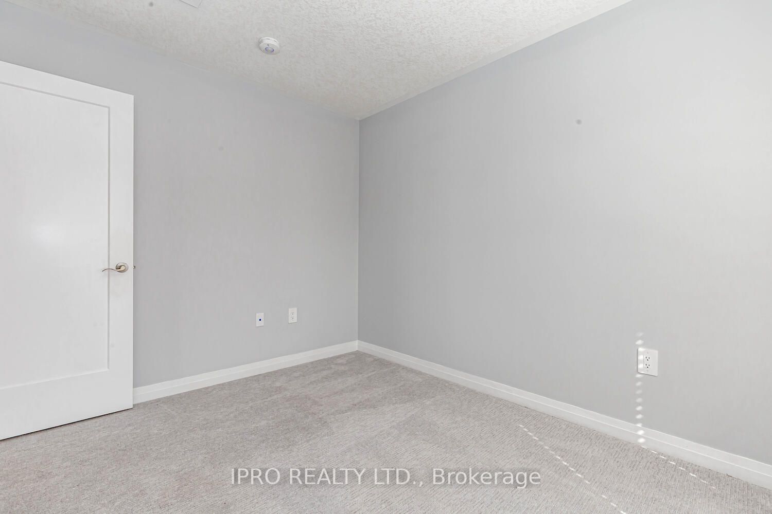 19 Laguna Village Crescent