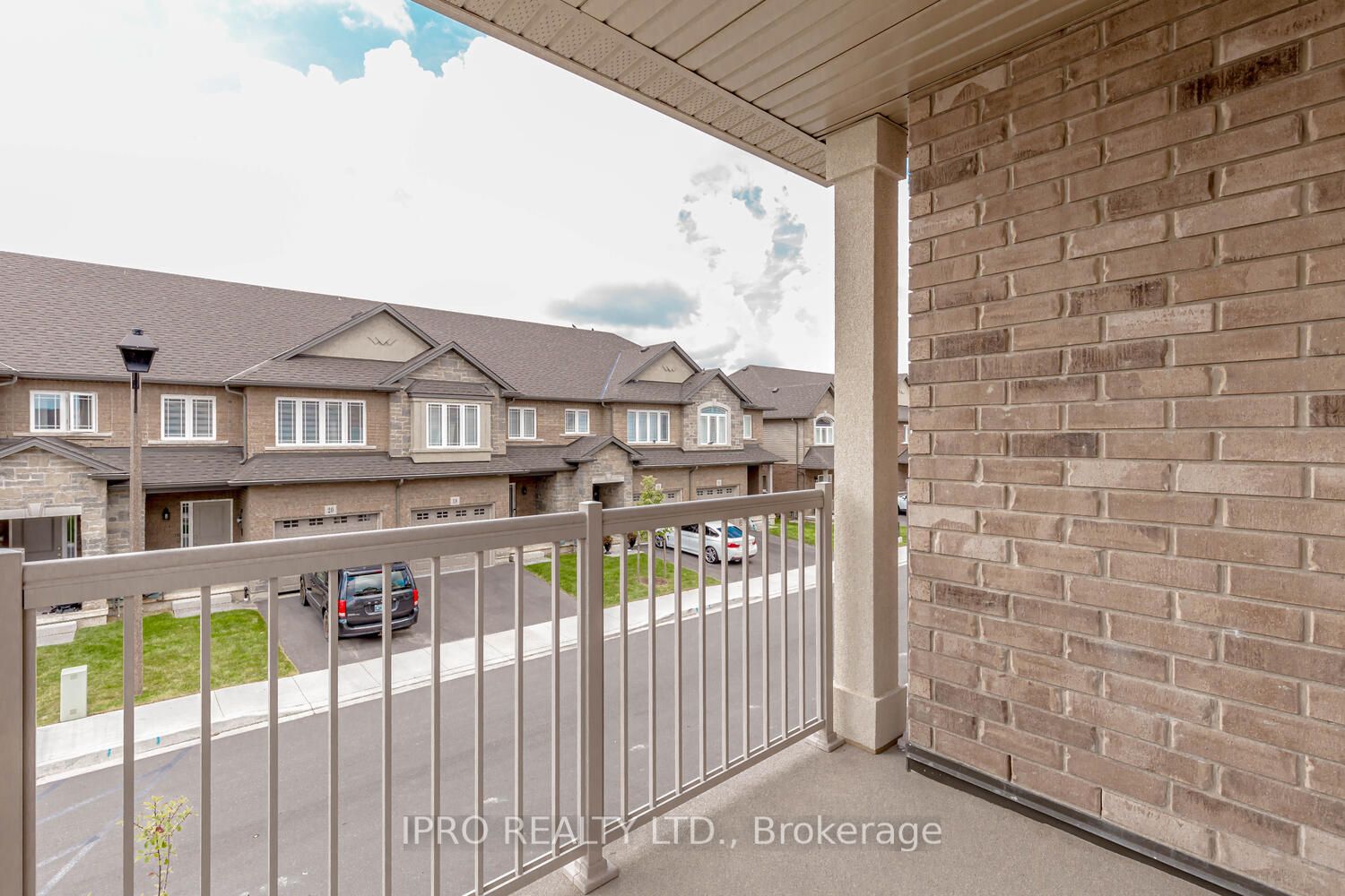 19 Laguna Village Crescent