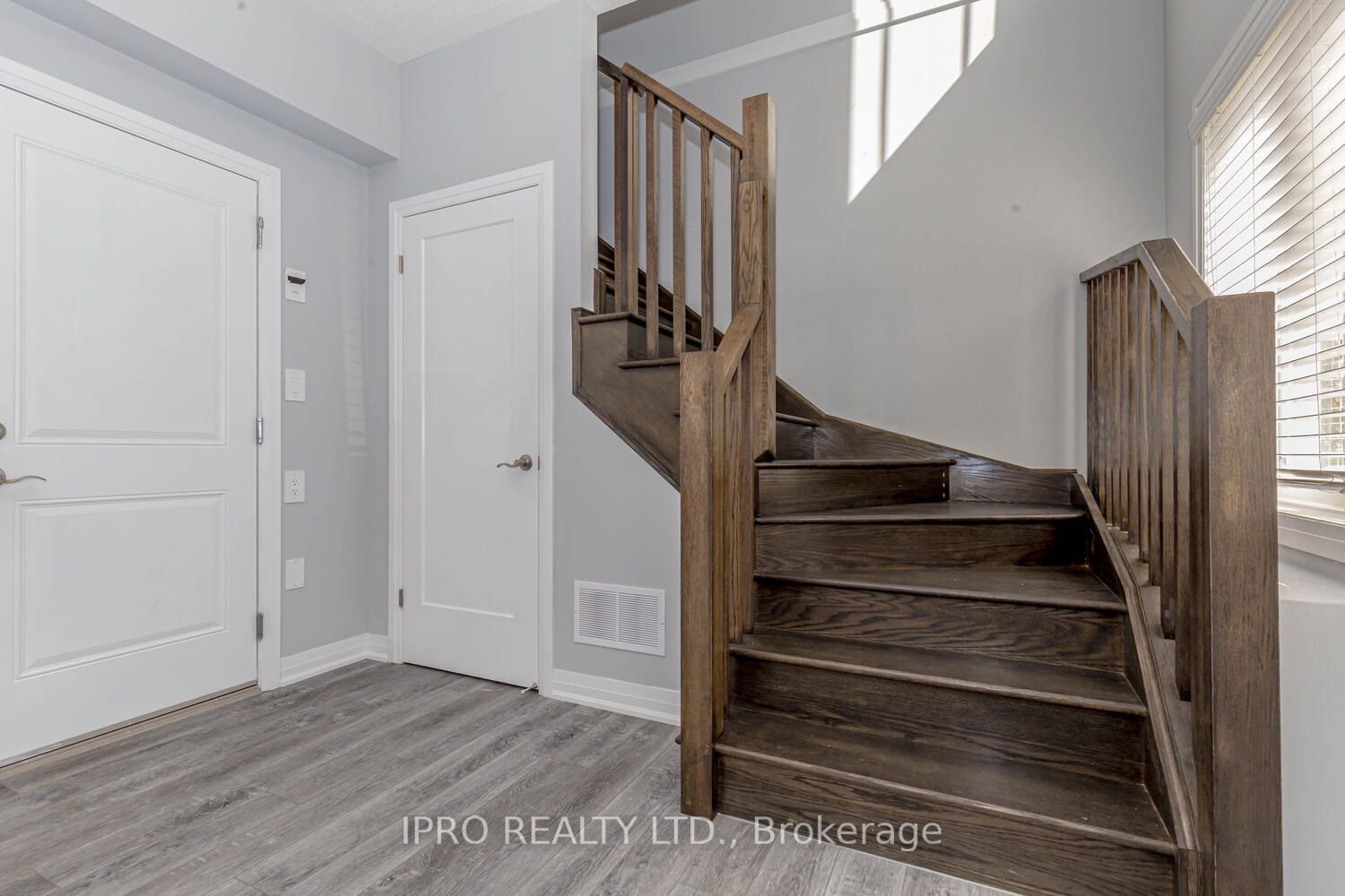 19 Laguna Village Crescent