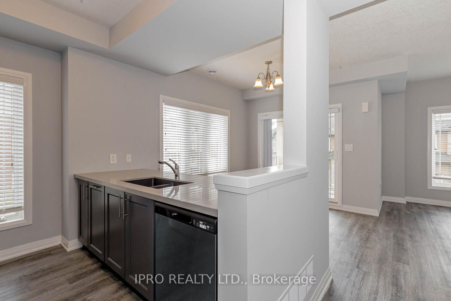 19 Laguna Village Crescent