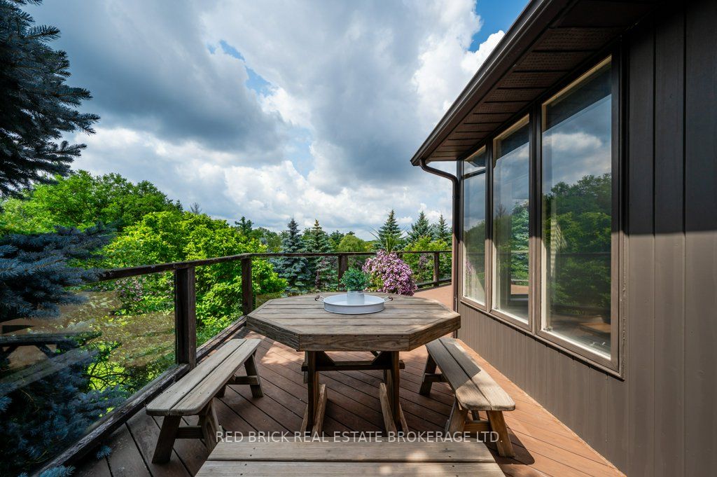 76 Grand Hill Drive