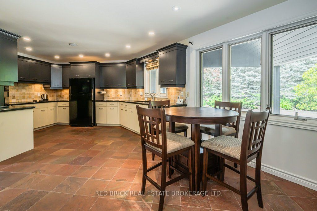 76 Grand Hill Drive
