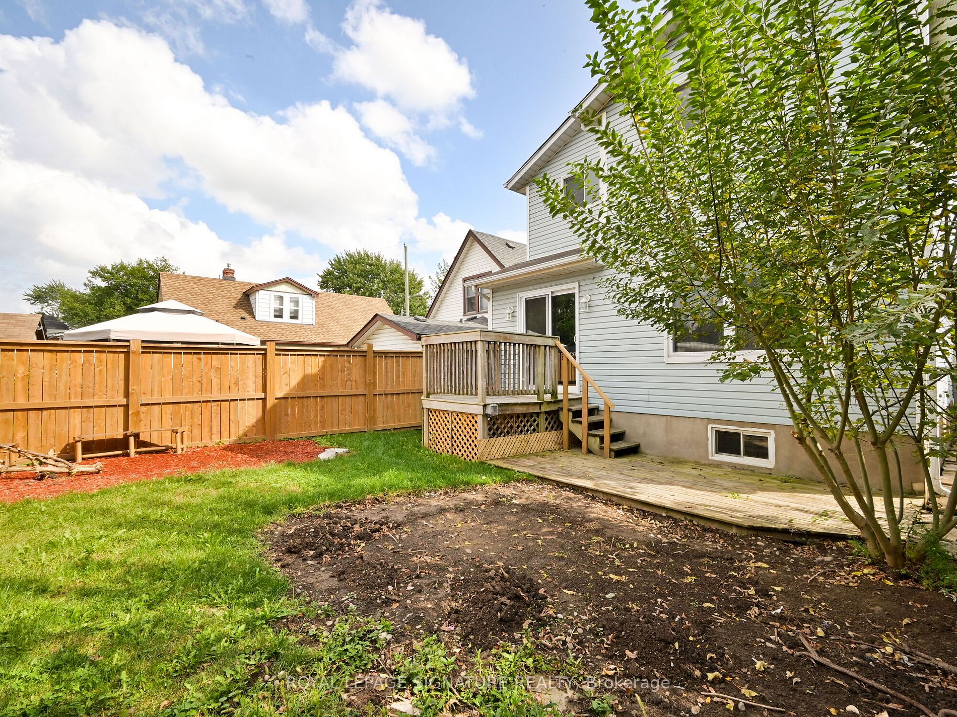 5 Delaware St