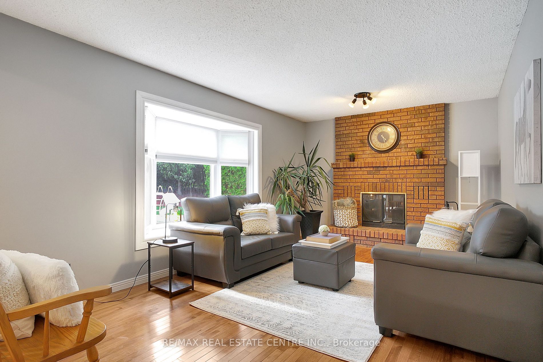 61 Chartwell Court