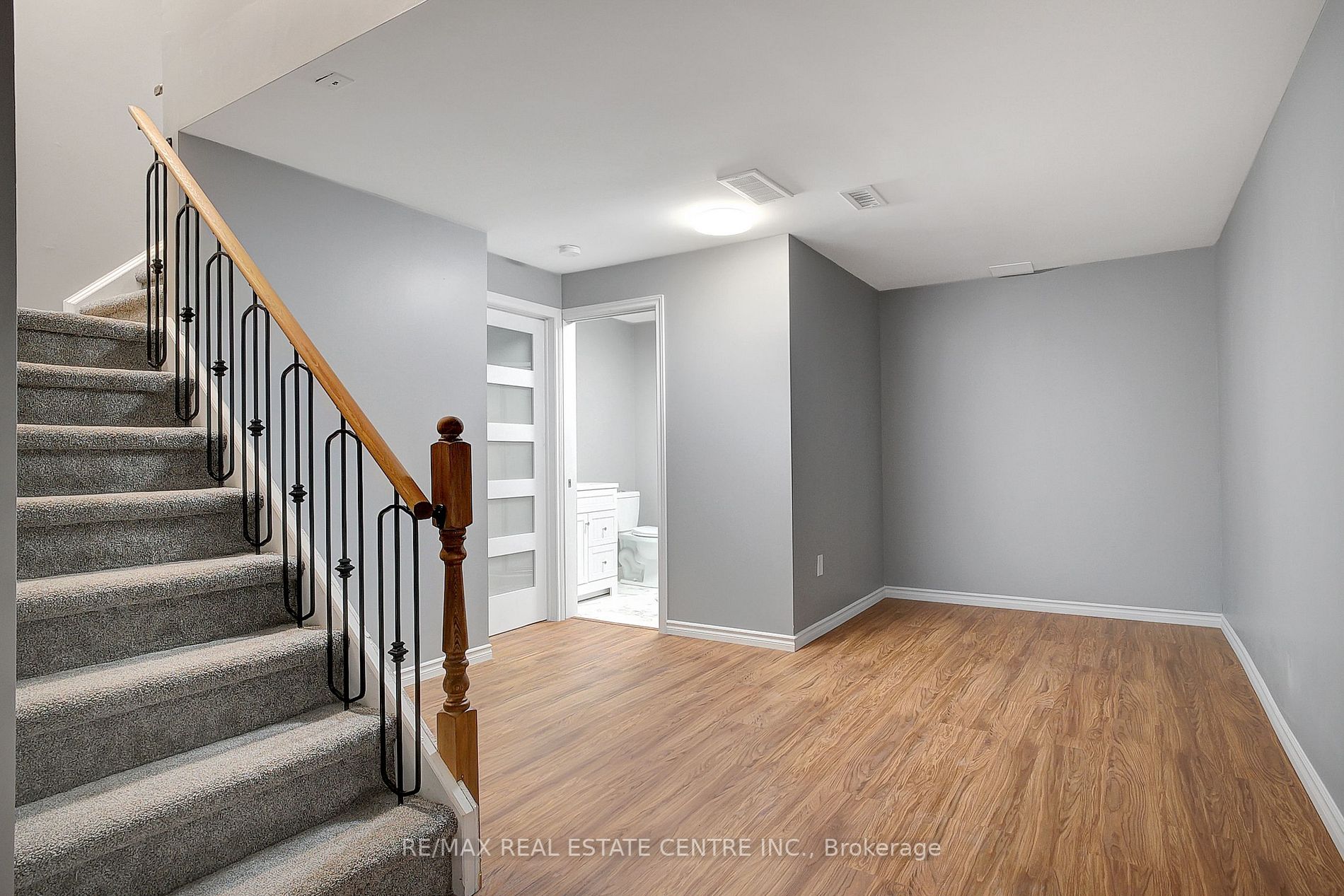 61 Chartwell Court